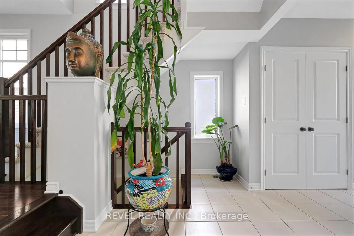 Photo 3 of 723 White Alder Avenue, Ottawa, Blossom Park/Kemp Park/Findlay Creek — HOMEH