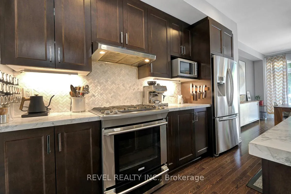 Photo 13 of 723 White Alder Avenue, Ottawa, Blossom Park/Kemp Park/Findlay Creek — HOMEH