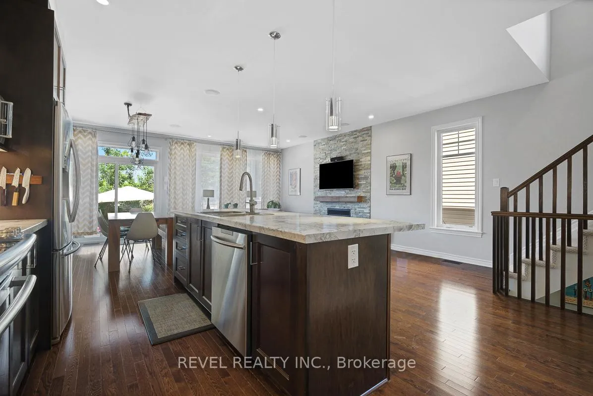 Photo 14 of 723 White Alder Avenue, Ottawa, Blossom Park/Kemp Park/Findlay Creek — HOMEH