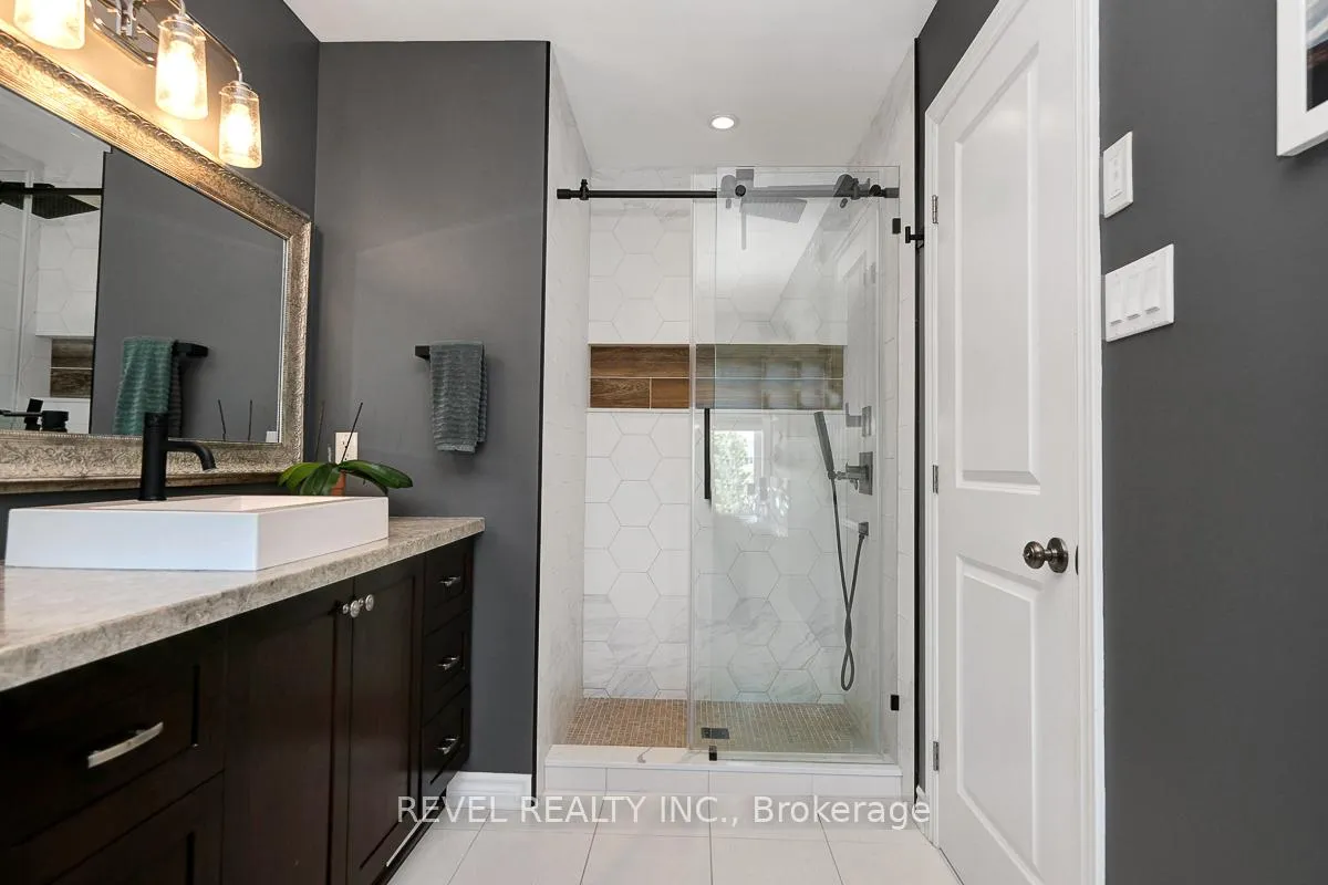 Photo 21 of 723 White Alder Avenue, Ottawa, Blossom Park/Kemp Park/Findlay Creek — HOMEH