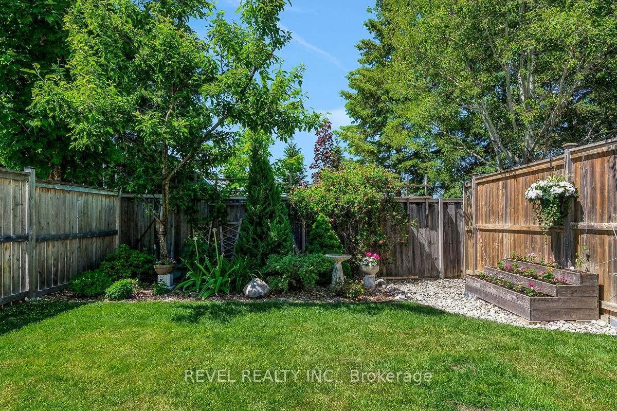 Photo 31 of 723 White Alder Avenue, Ottawa, Blossom Park/Kemp Park/Findlay Creek — HOMEH