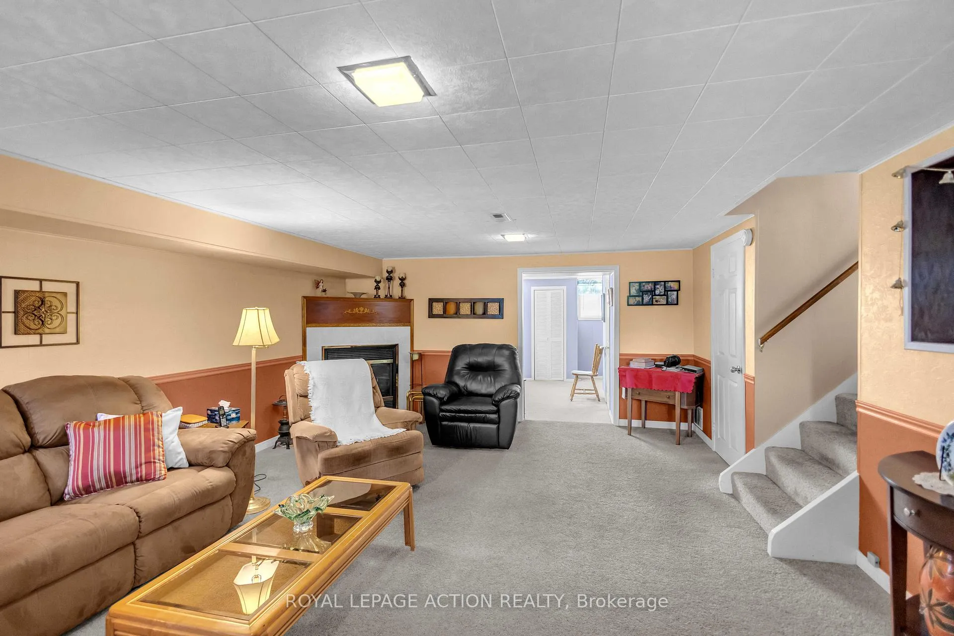 Photo 16 of 19 Pippin Drive, Brantford, Fairview - Brantford — HOMEH