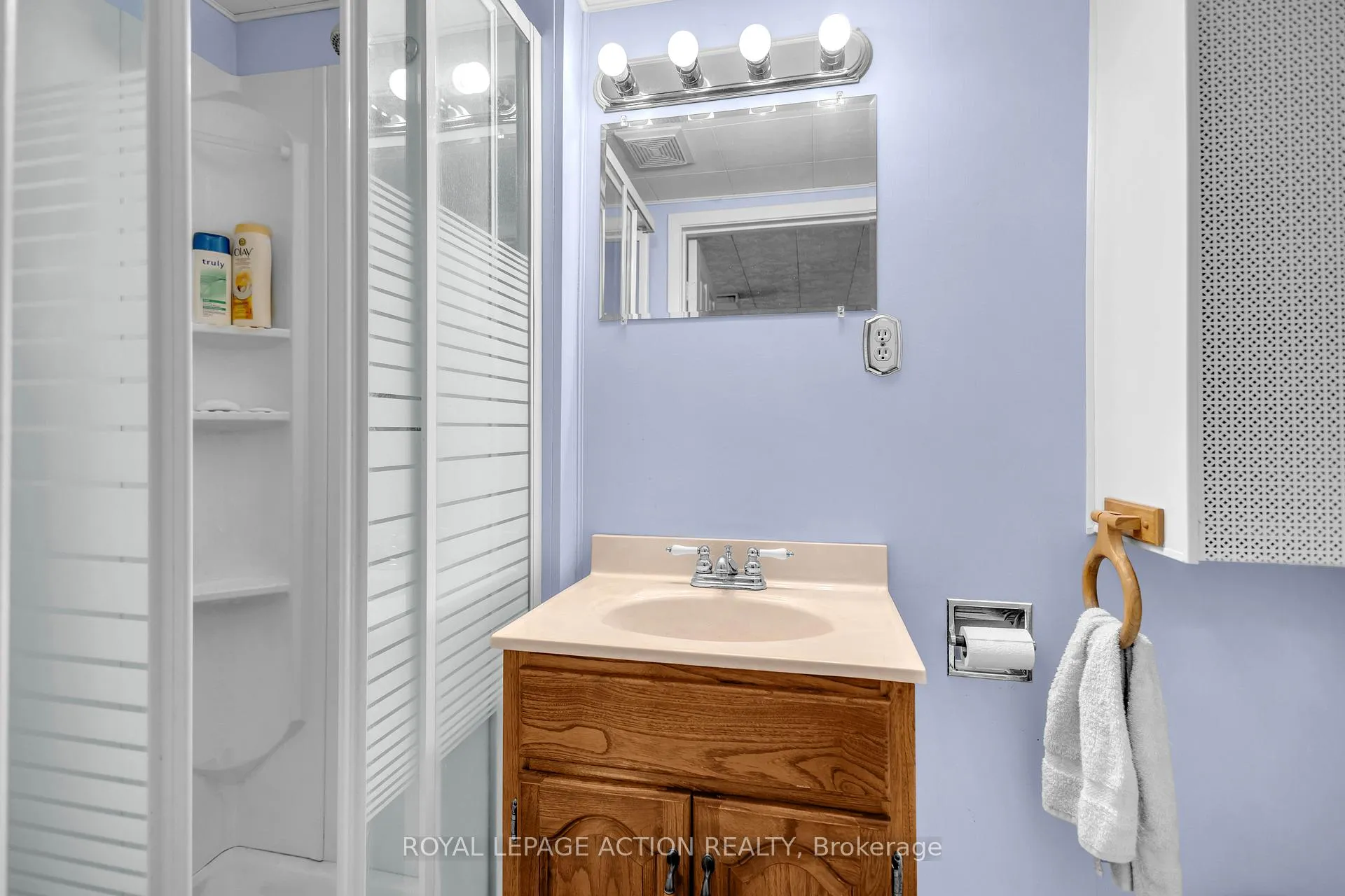 Photo 19 of 19 Pippin Drive, Brantford, Fairview - Brantford — HOMEH