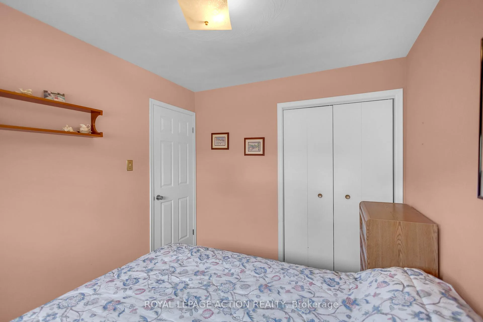 Photo 26 of 19 Pippin Drive, Brantford, Fairview - Brantford — HOMEH