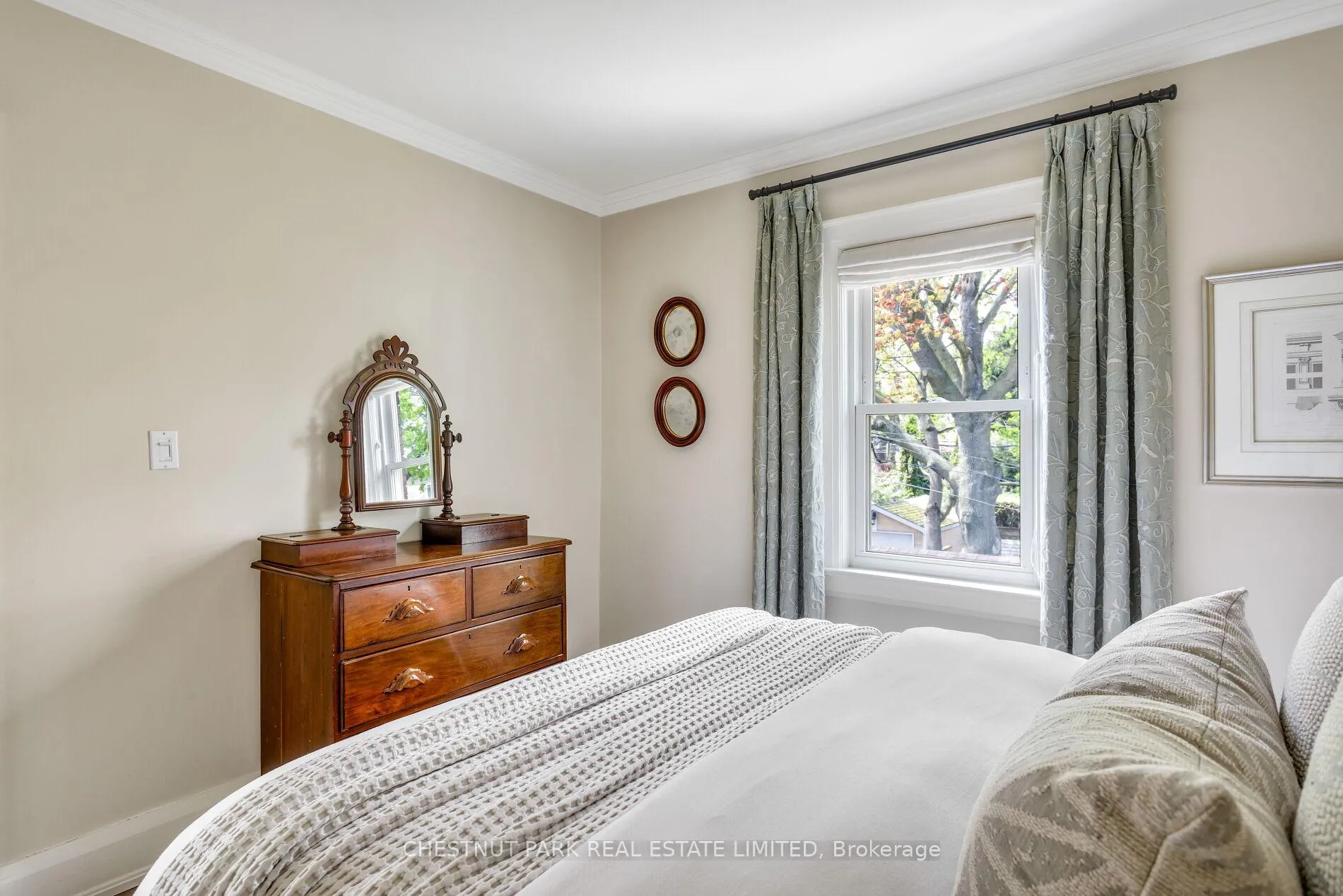 Photo 20 of 176 Forman Avenue, Toronto, Mount Pleasant East — HOMEH