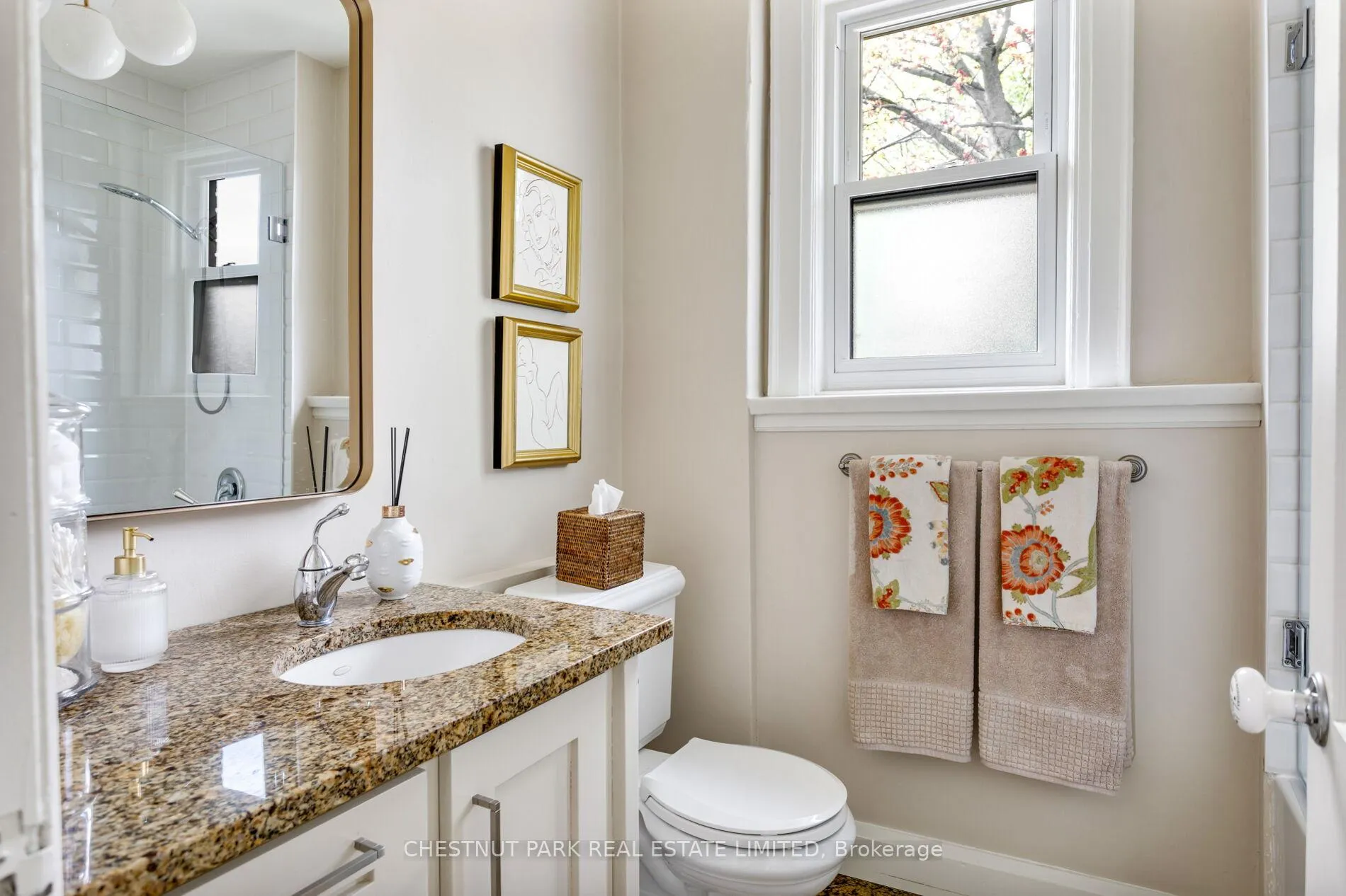 Photo 26 of 176 Forman Avenue, Toronto, Mount Pleasant East — HOMEH