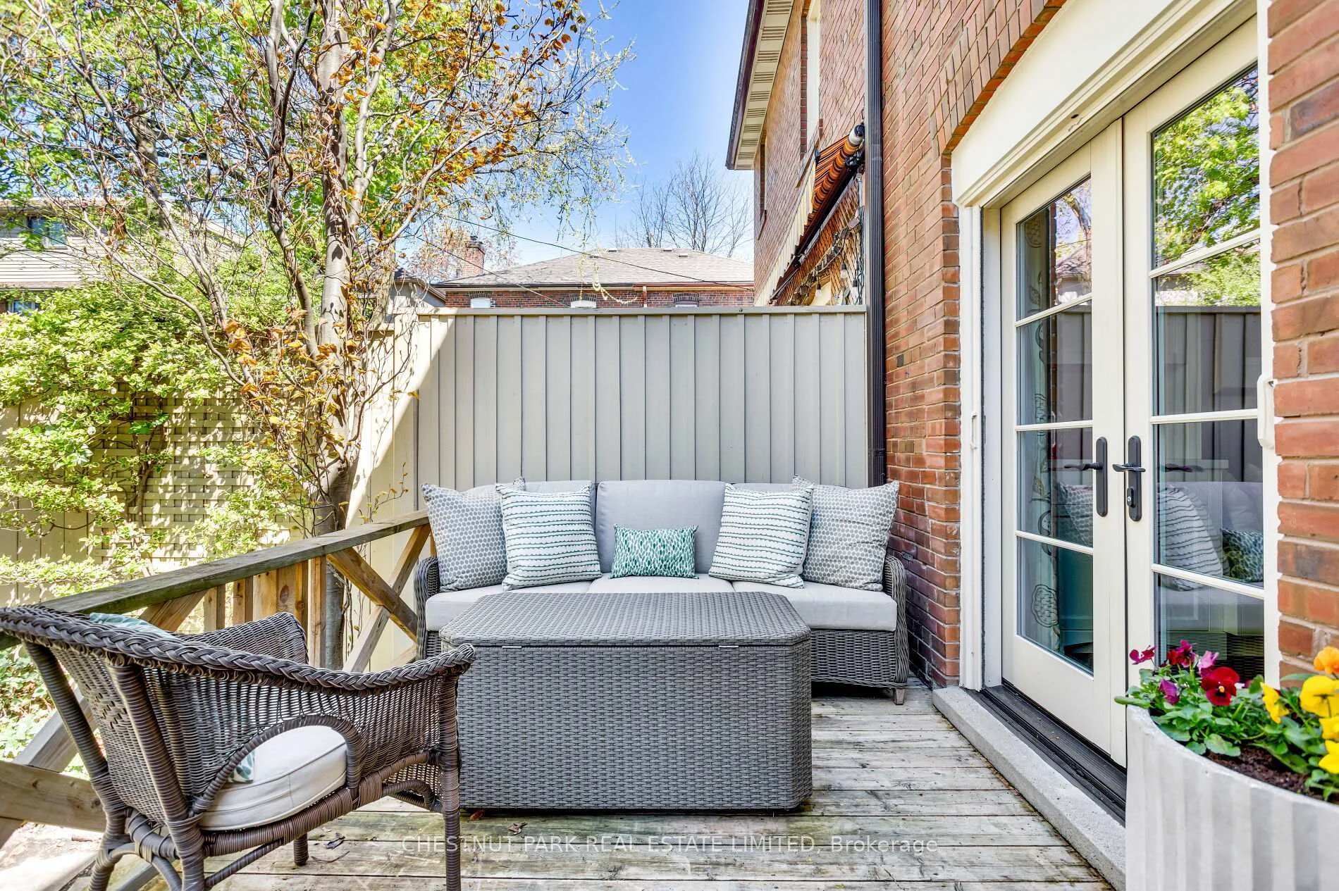 Photo 39 of 176 Forman Avenue, Toronto, Mount Pleasant East — HOMEH
