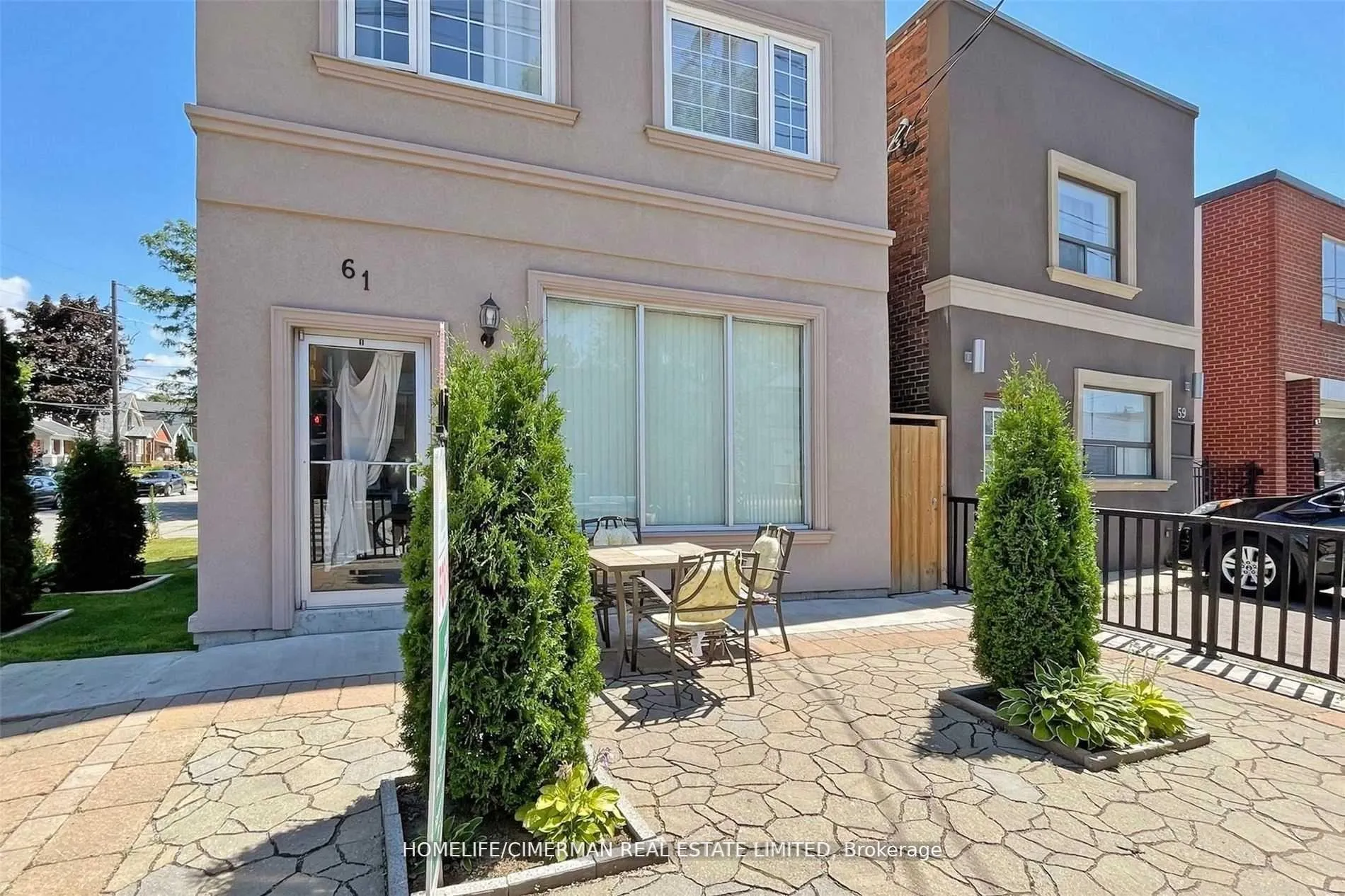 Photo 7 of 61 Scarlett Road, Toronto, Rockcliffe-Smythe — HOMEH