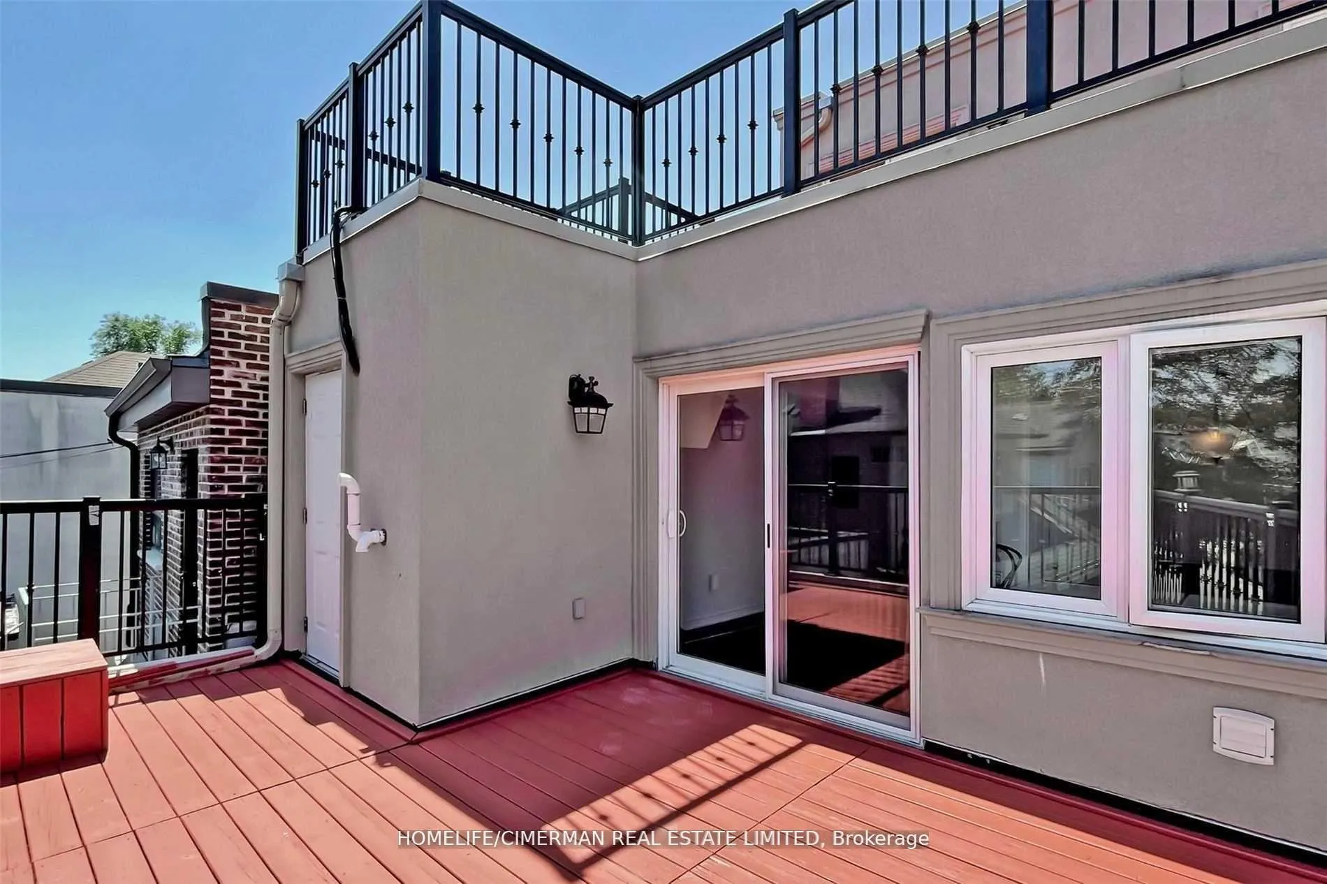 Photo 10 of 61 Scarlett Road, Toronto, Rockcliffe-Smythe — HOMEH