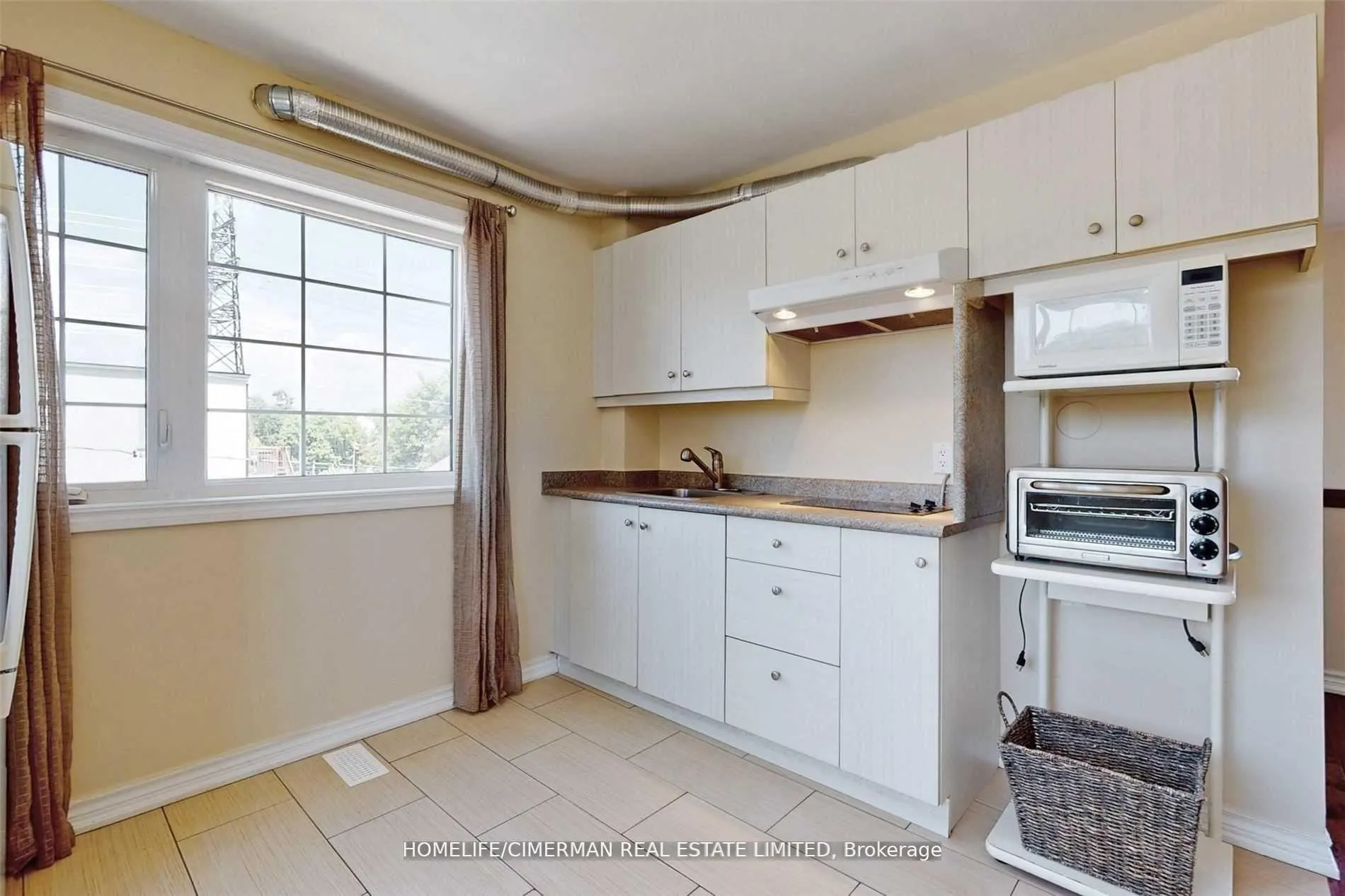 Photo 21 of 61 Scarlett Road, Toronto, Rockcliffe-Smythe — HOMEH