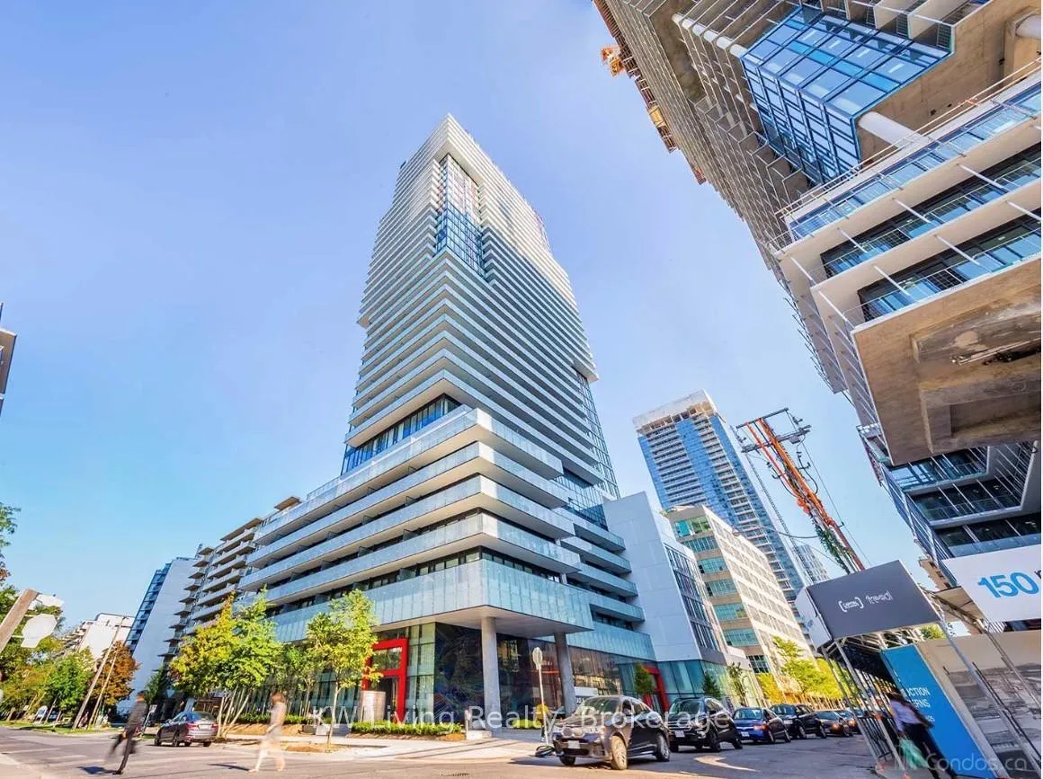 Front of Unit 1404, 185 Roehampton Avenue