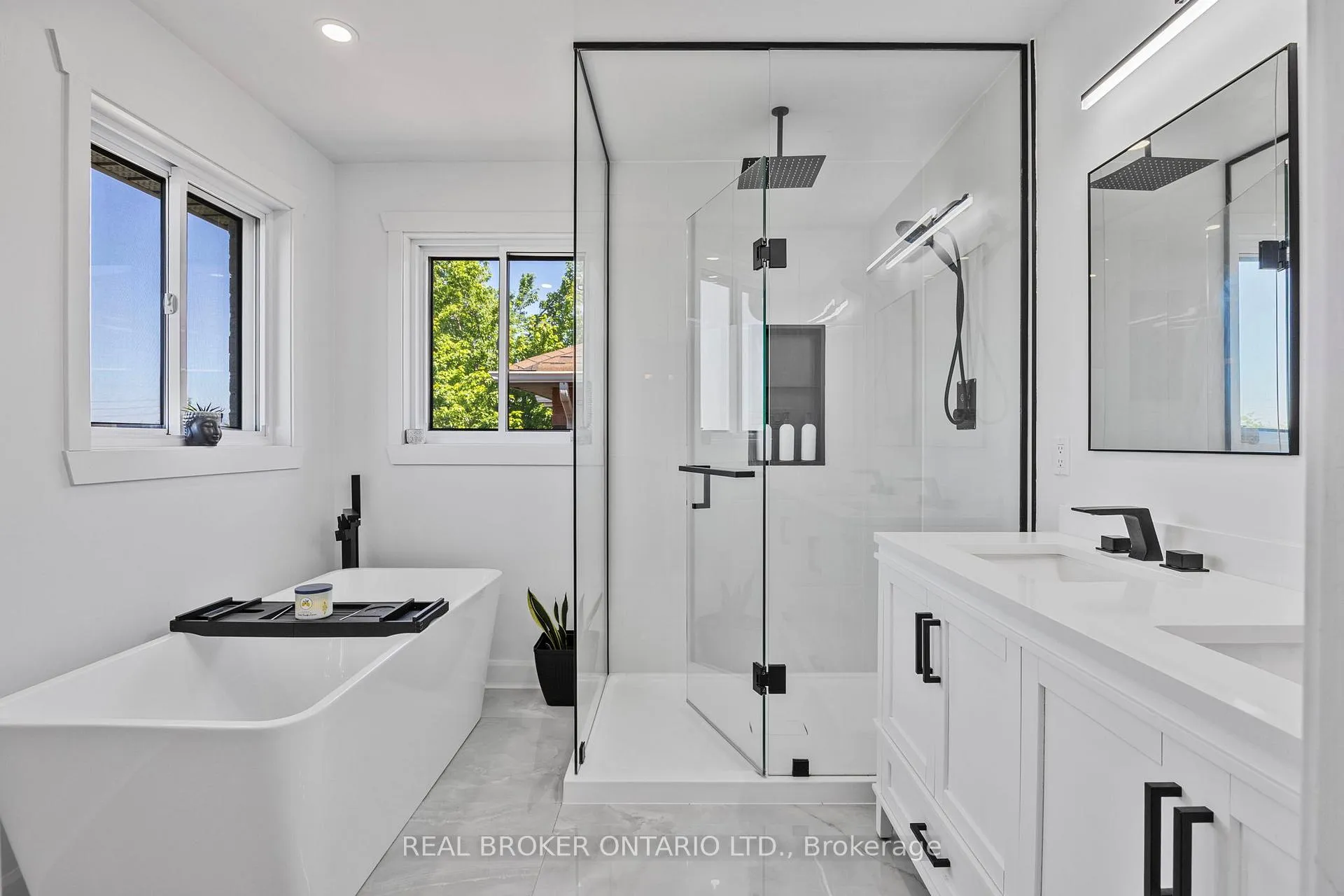 Photo 30 of 32 Black Willow Drive, Barrie, Holly — HOMEH