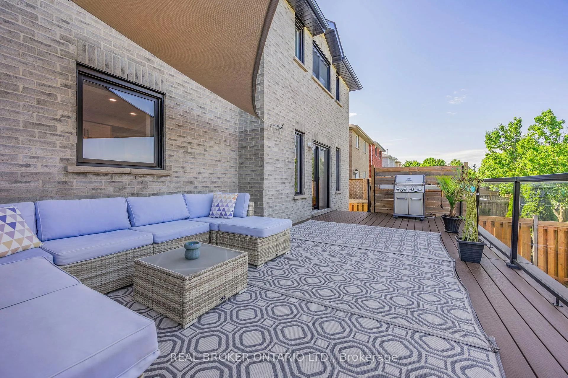 Photo 38 of 32 Black Willow Drive, Barrie, Holly — HOMEH