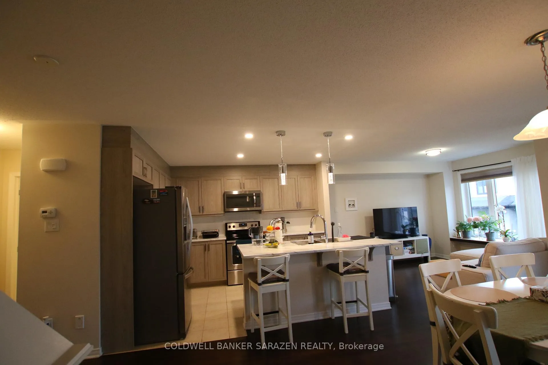 Photo 13 of 857 Element Private, Ottawa, Kanata - Emerald Meadows/Trailwest — HOMEH