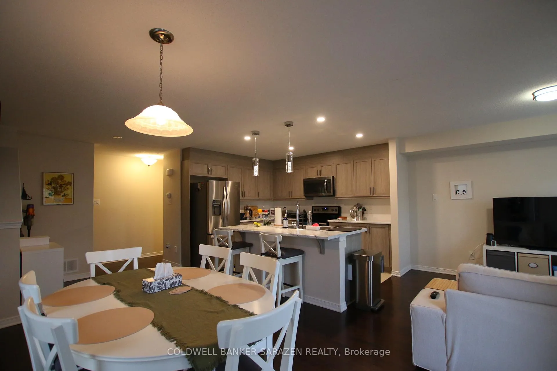 Photo 17 of 857 Element Private, Ottawa, Kanata - Emerald Meadows/Trailwest — HOMEH