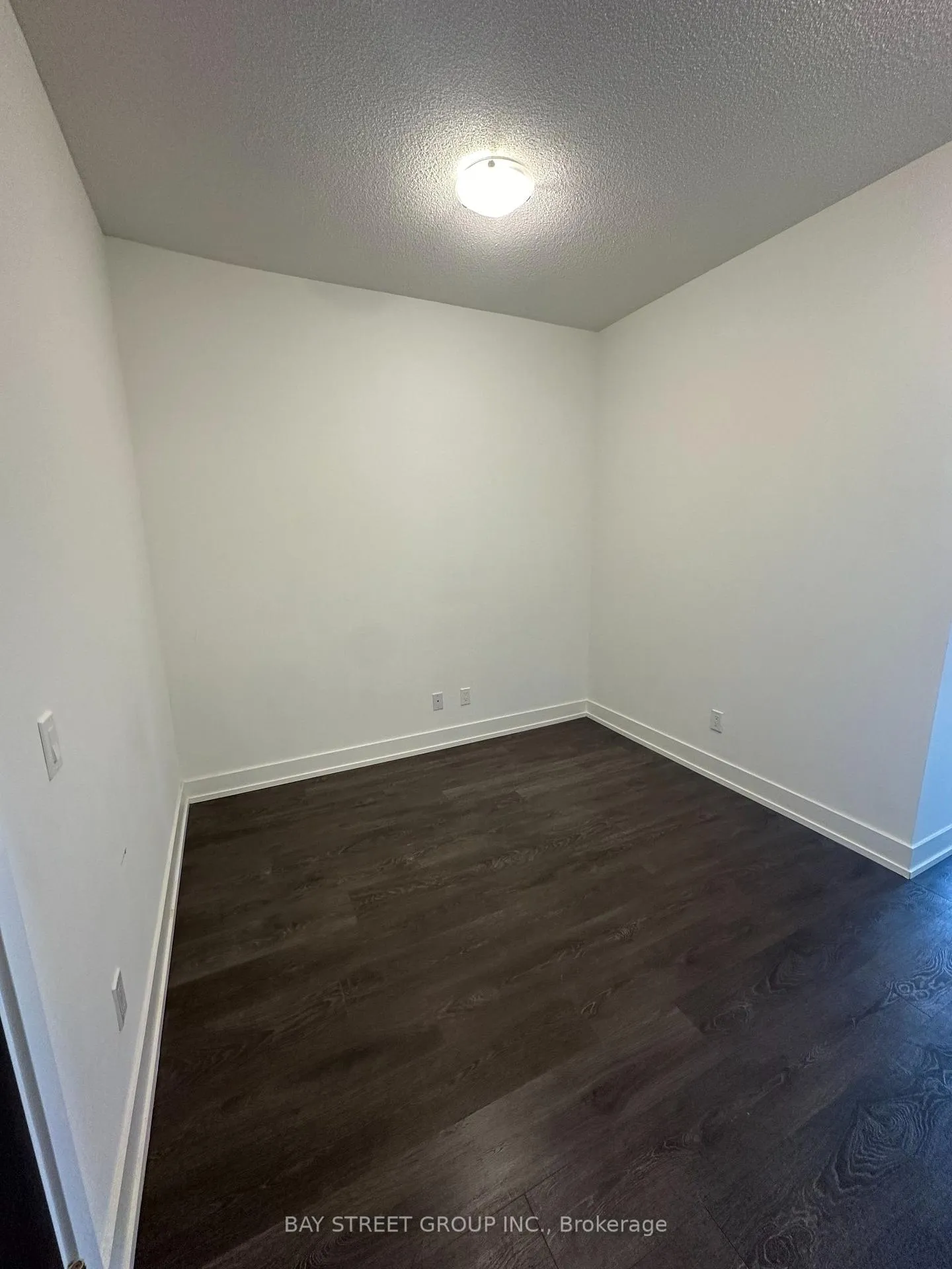 Photo 5 of Unit 322W, 268 Buchanan Drive, Markham, Unionville — HOMEH