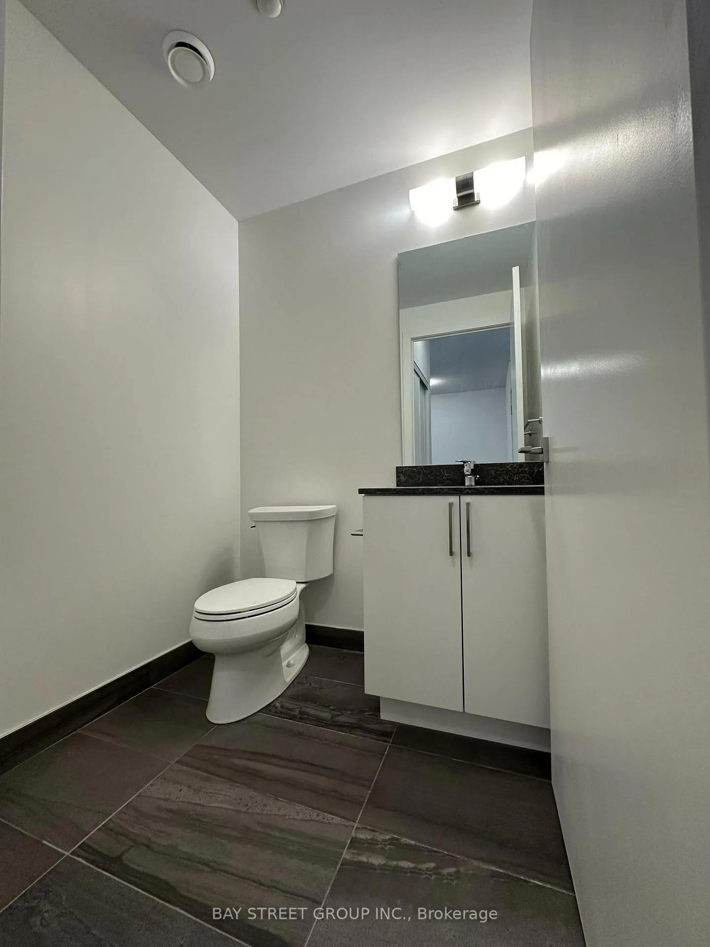 Photo 10 of Unit 322W, 268 Buchanan Drive, Markham, Unionville — HOMEH