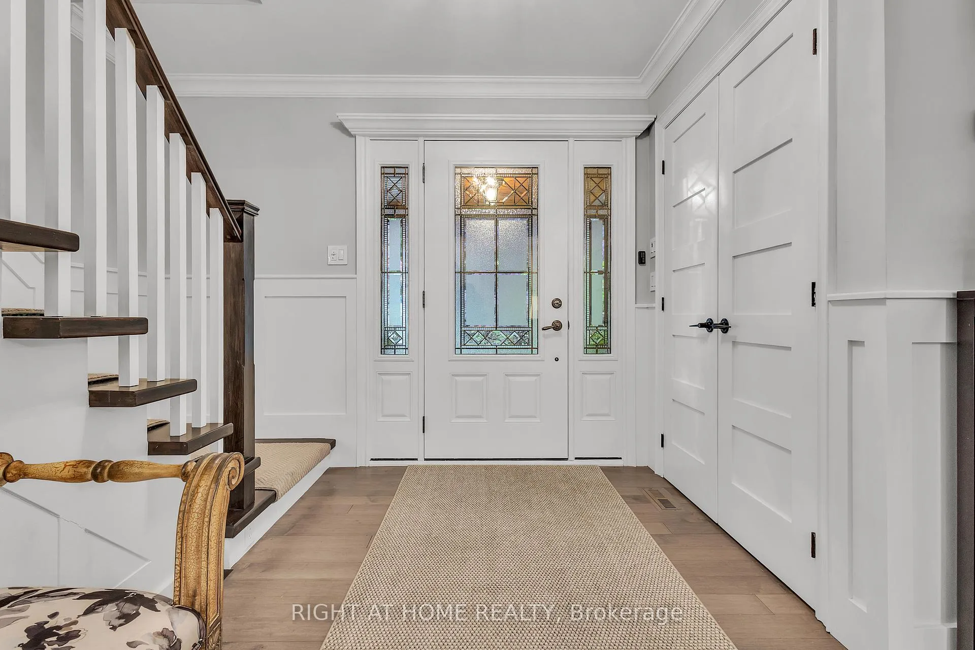 Photo 6 of 35 Senator Reesor's Drive, Markham, Sherwood-Amberglen — HOMEH