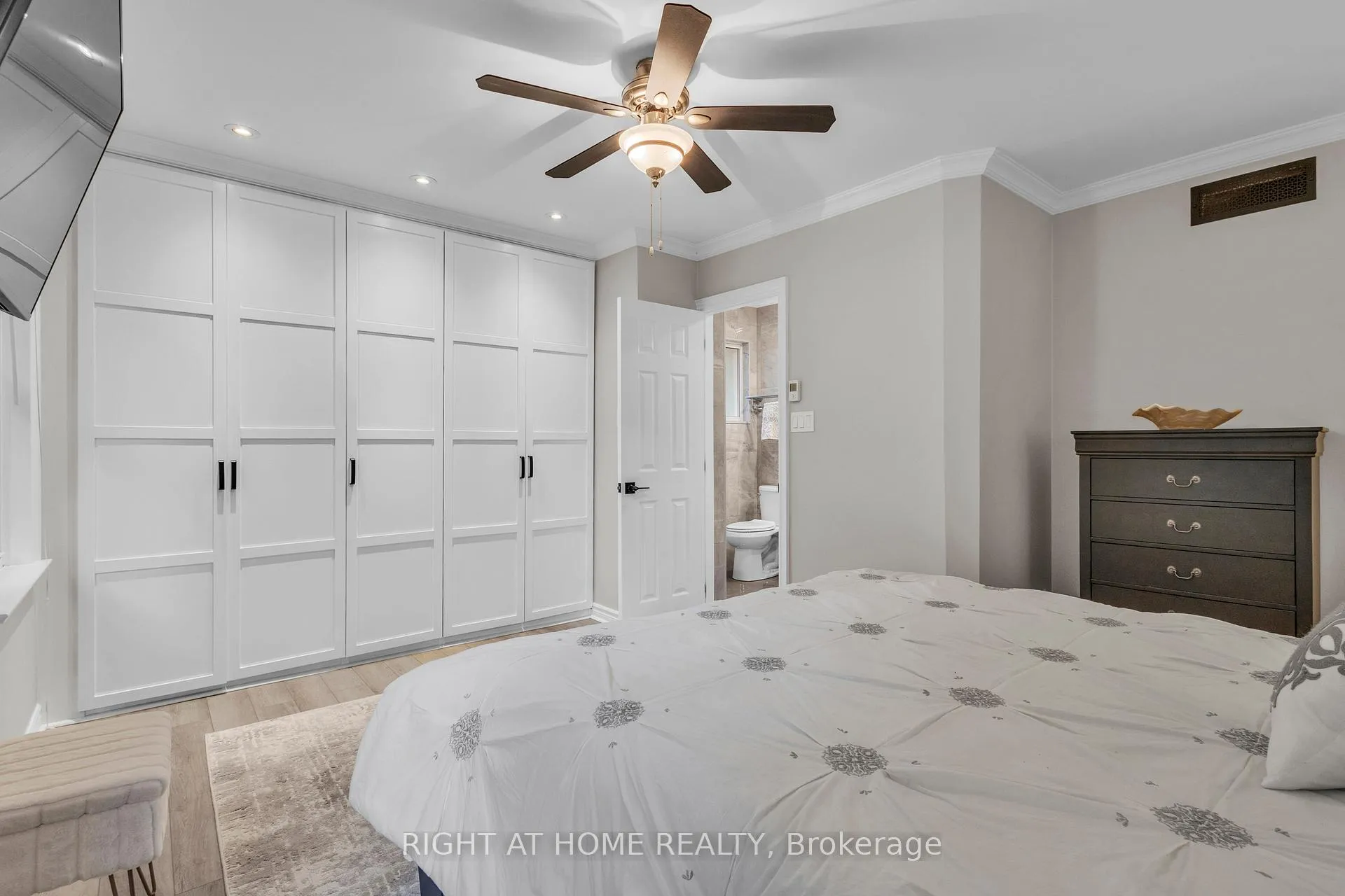 Photo 18 of 35 Senator Reesor's Drive, Markham, Sherwood-Amberglen — HOMEH