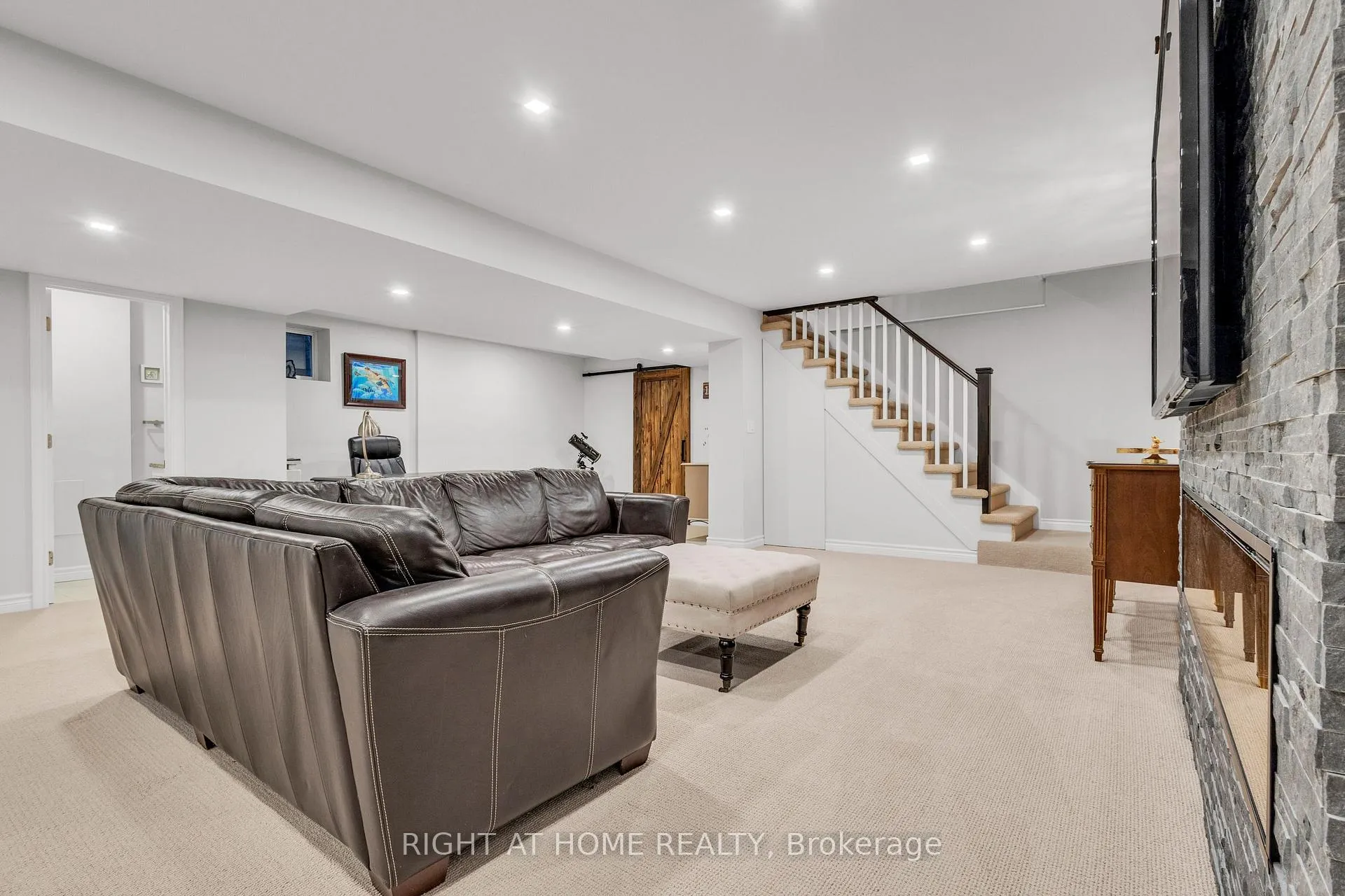 Photo 27 of 35 Senator Reesor's Drive, Markham, Sherwood-Amberglen — HOMEH