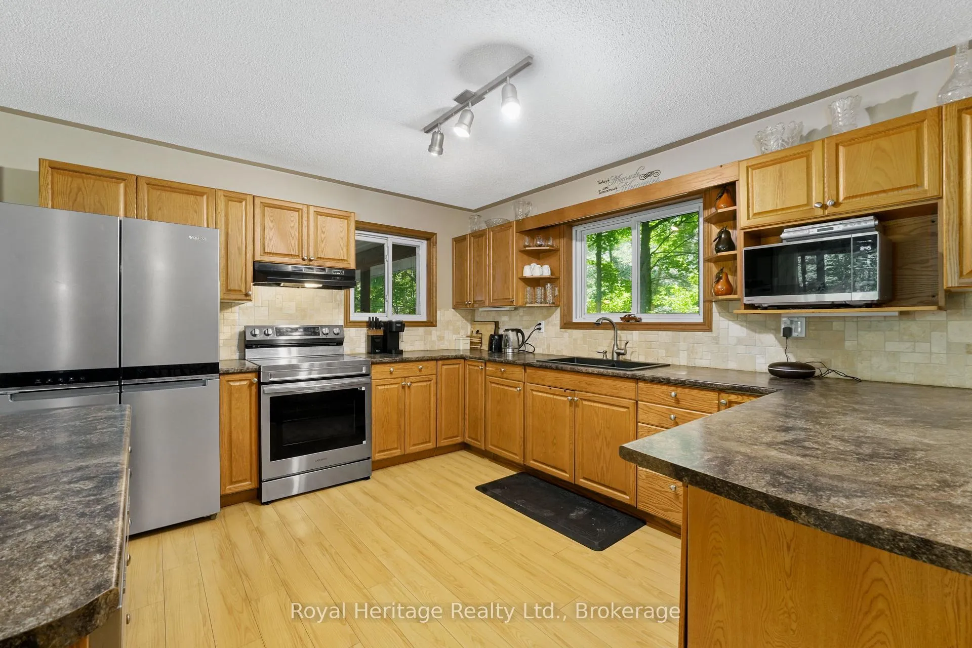 Photo 9 of 691 Hansen Road, Brighton, Rural Brighton — HOMEH