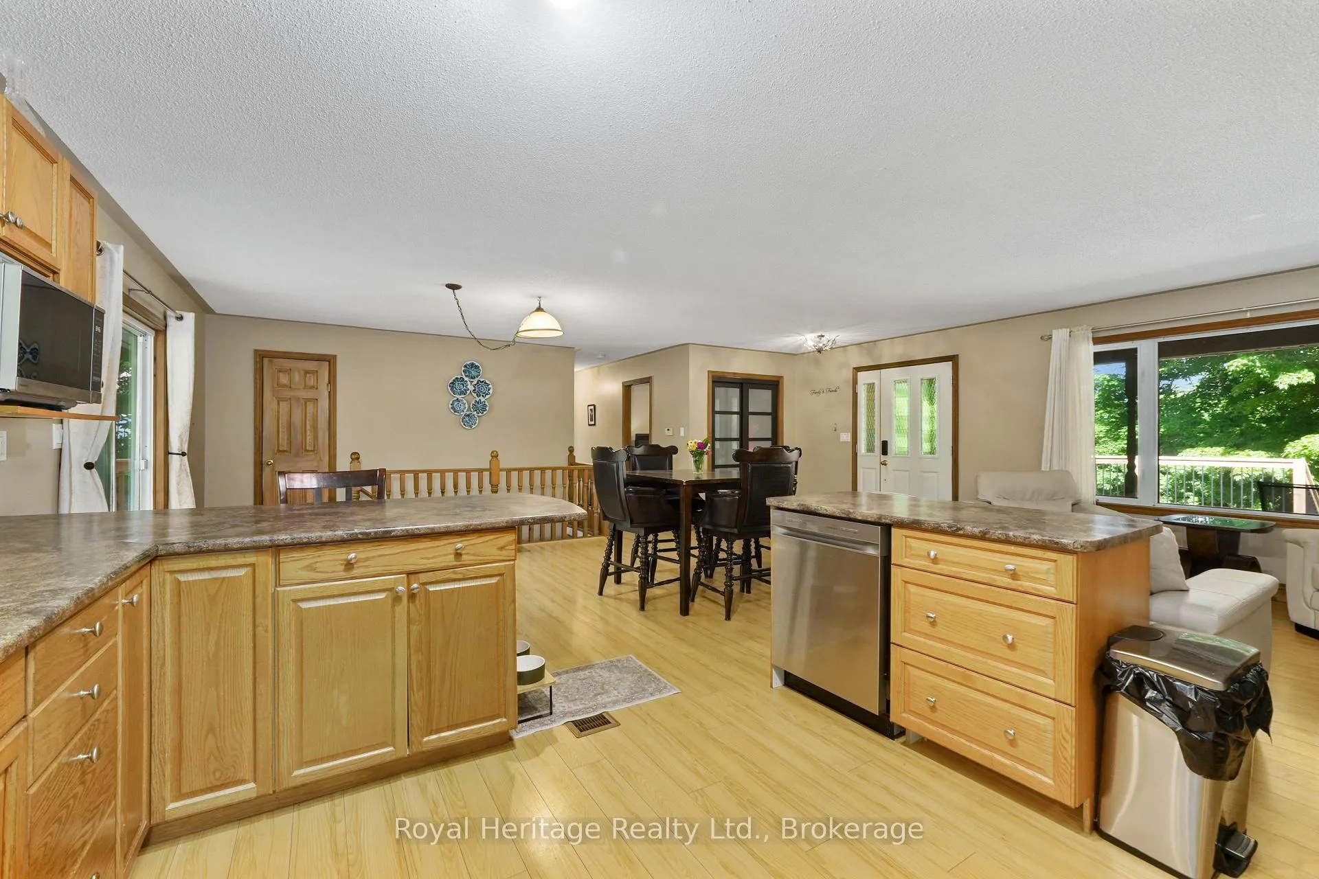 Photo 10 of 691 Hansen Road, Brighton, Rural Brighton — HOMEH