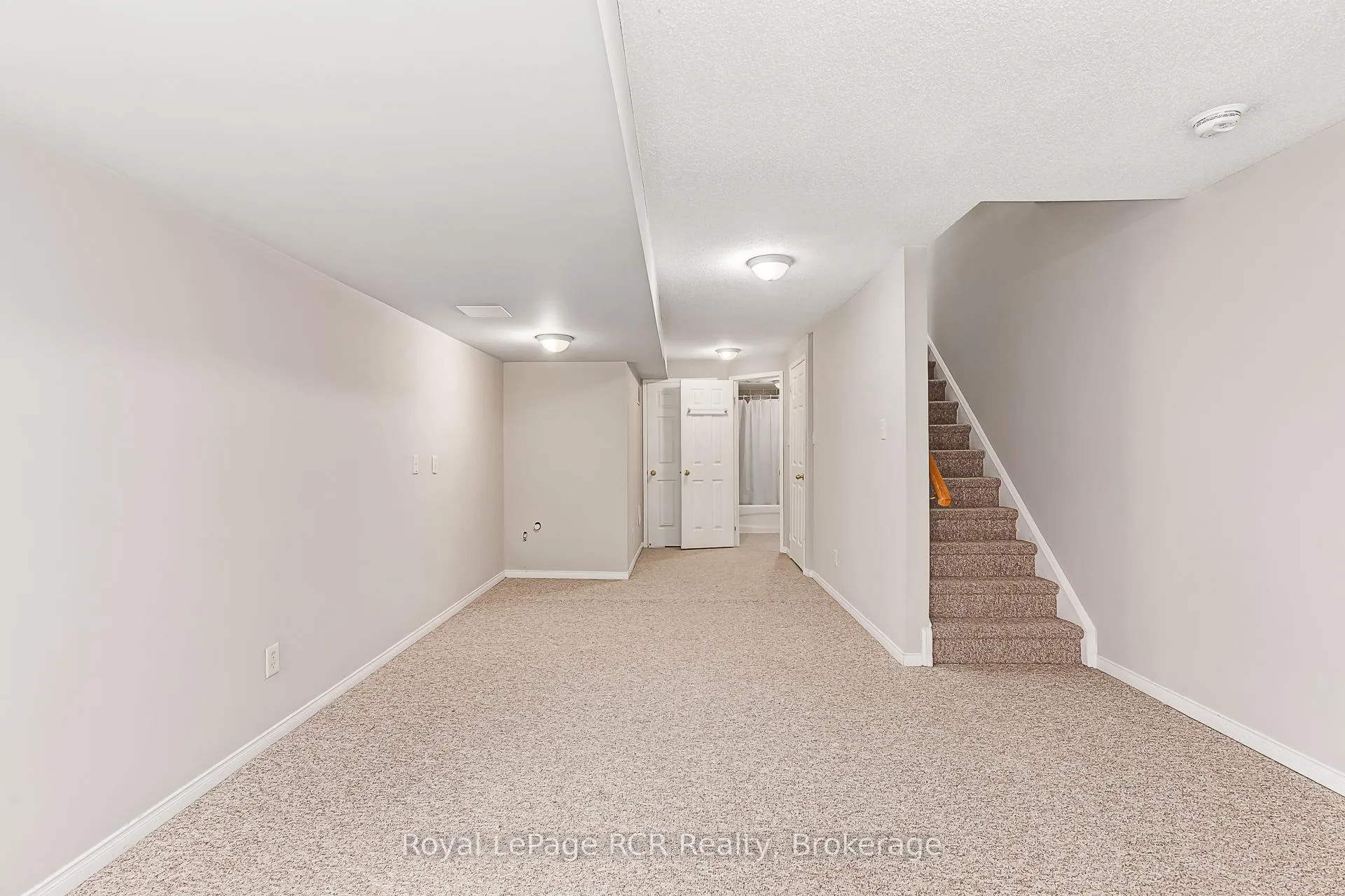 Photo 30 of 9 Royalton Lane, Collingwood — HOMEH