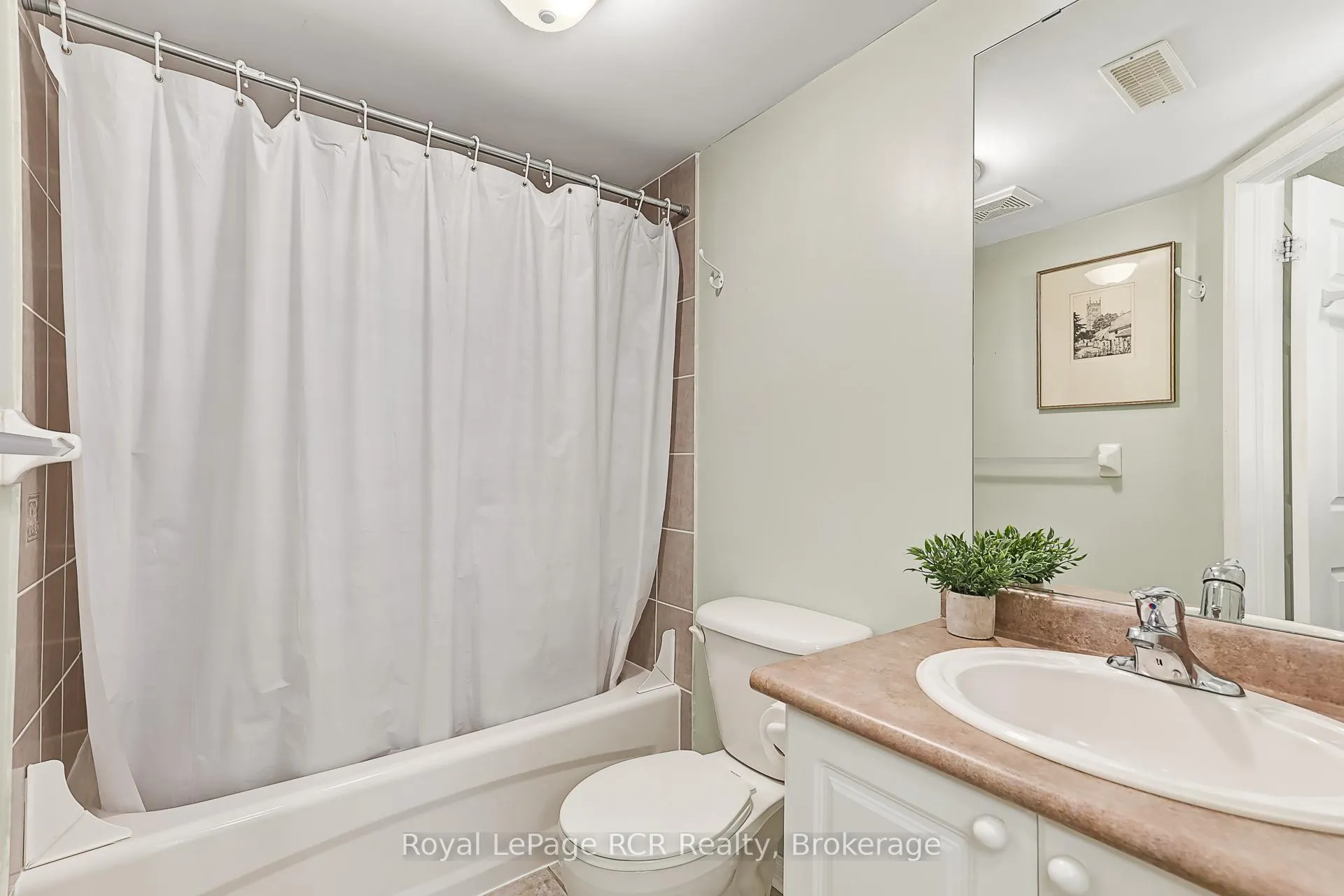 Photo 35 of 9 Royalton Lane, Collingwood — HOMEH