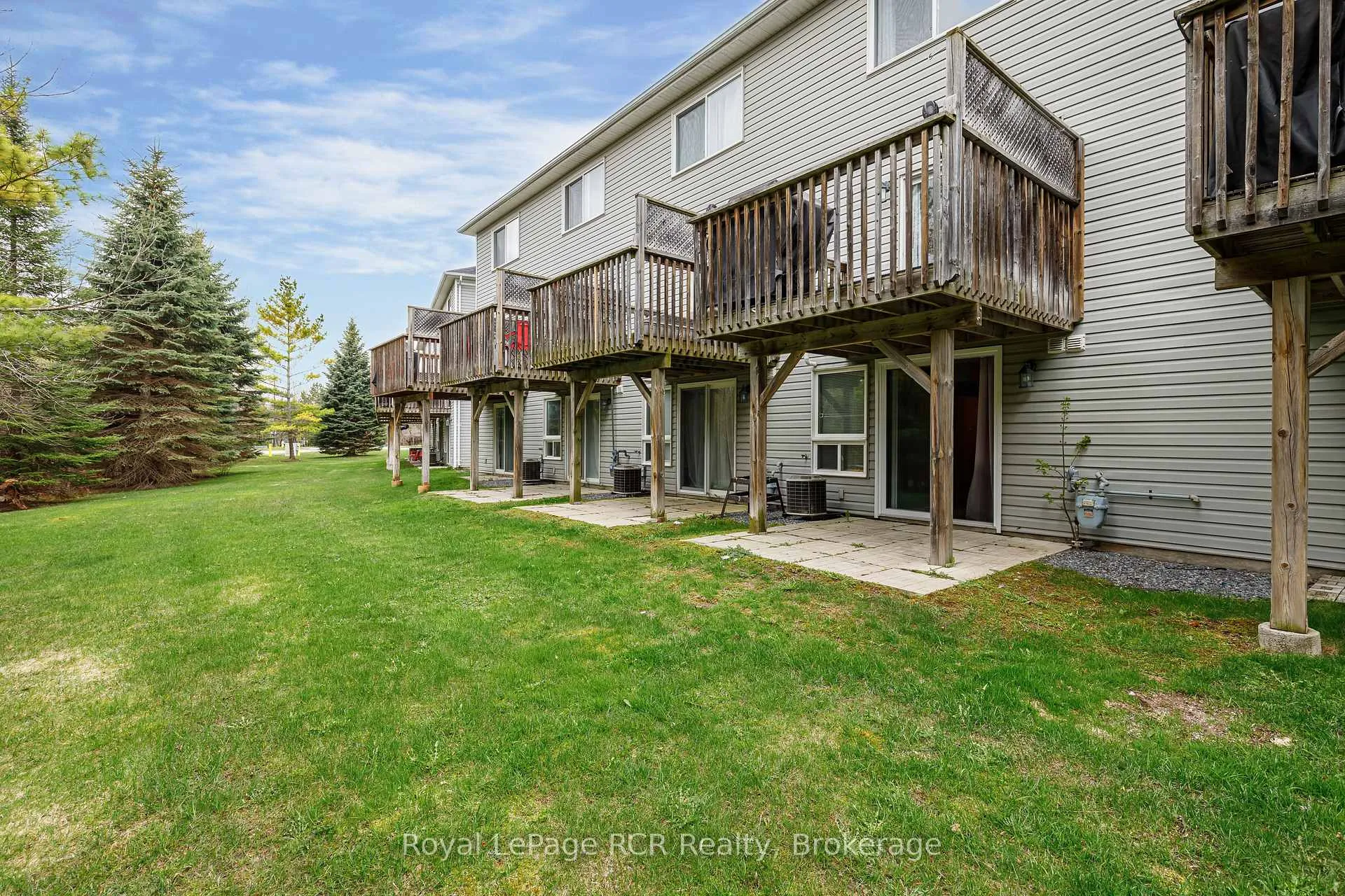 Photo 42 of 9 Royalton Lane, Collingwood — HOMEH