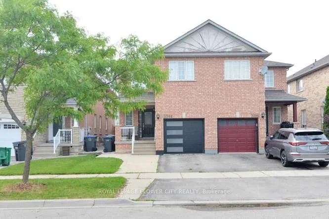 Front of 3388 Crimson King Circle