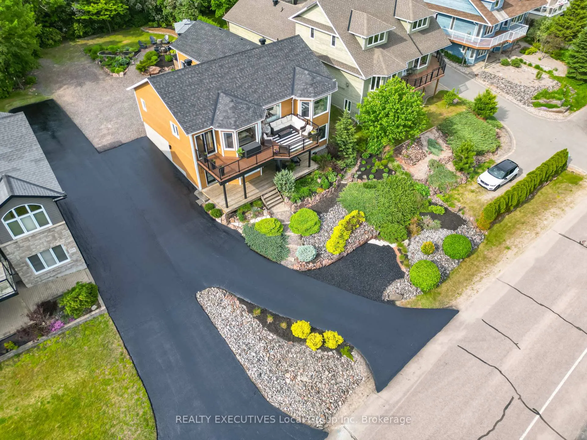 Photo 3 of 410 Osprey Crescent, Callander — HOMEH