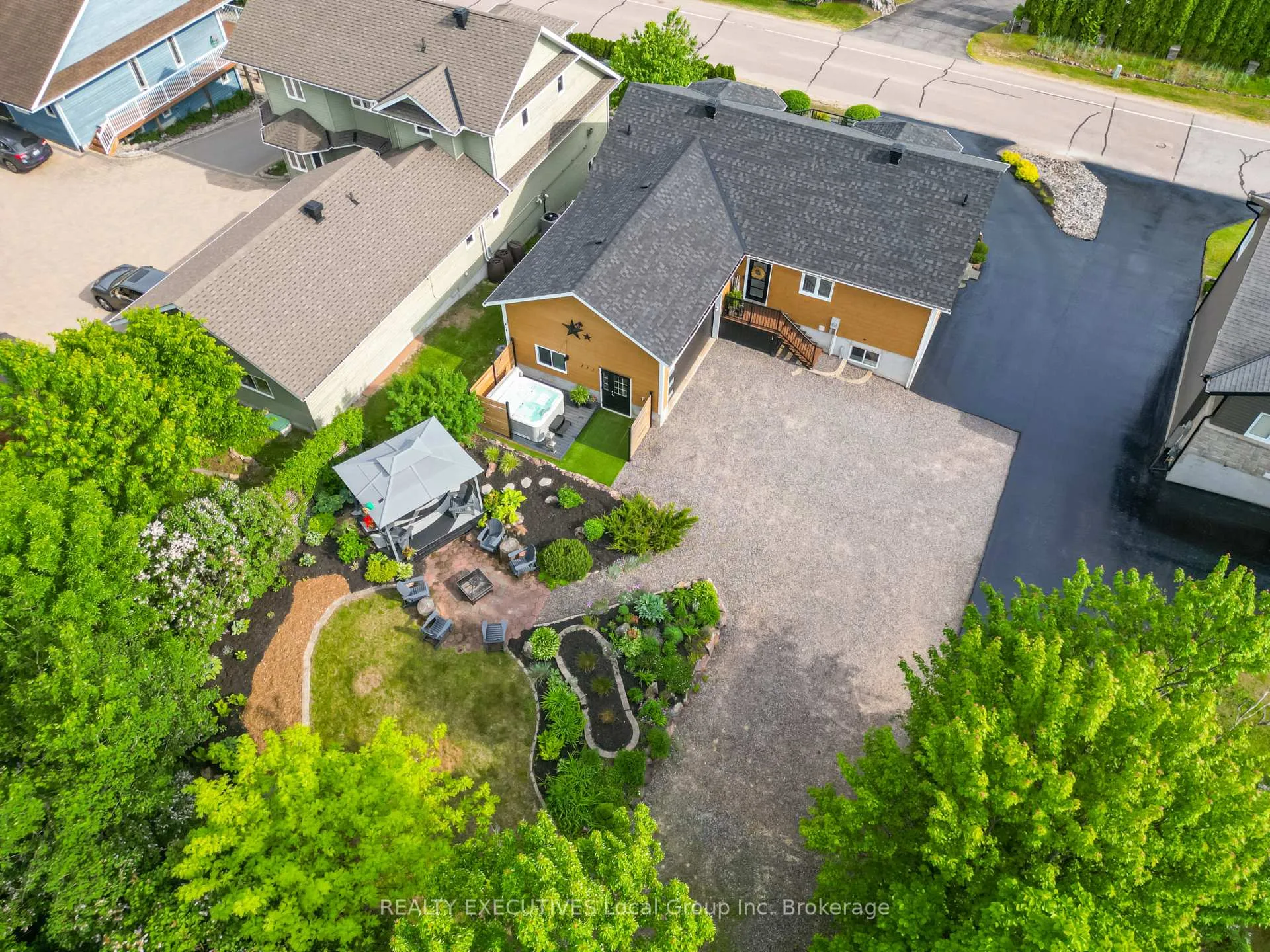 Photo 5 of 410 Osprey Crescent, Callander — HOMEH