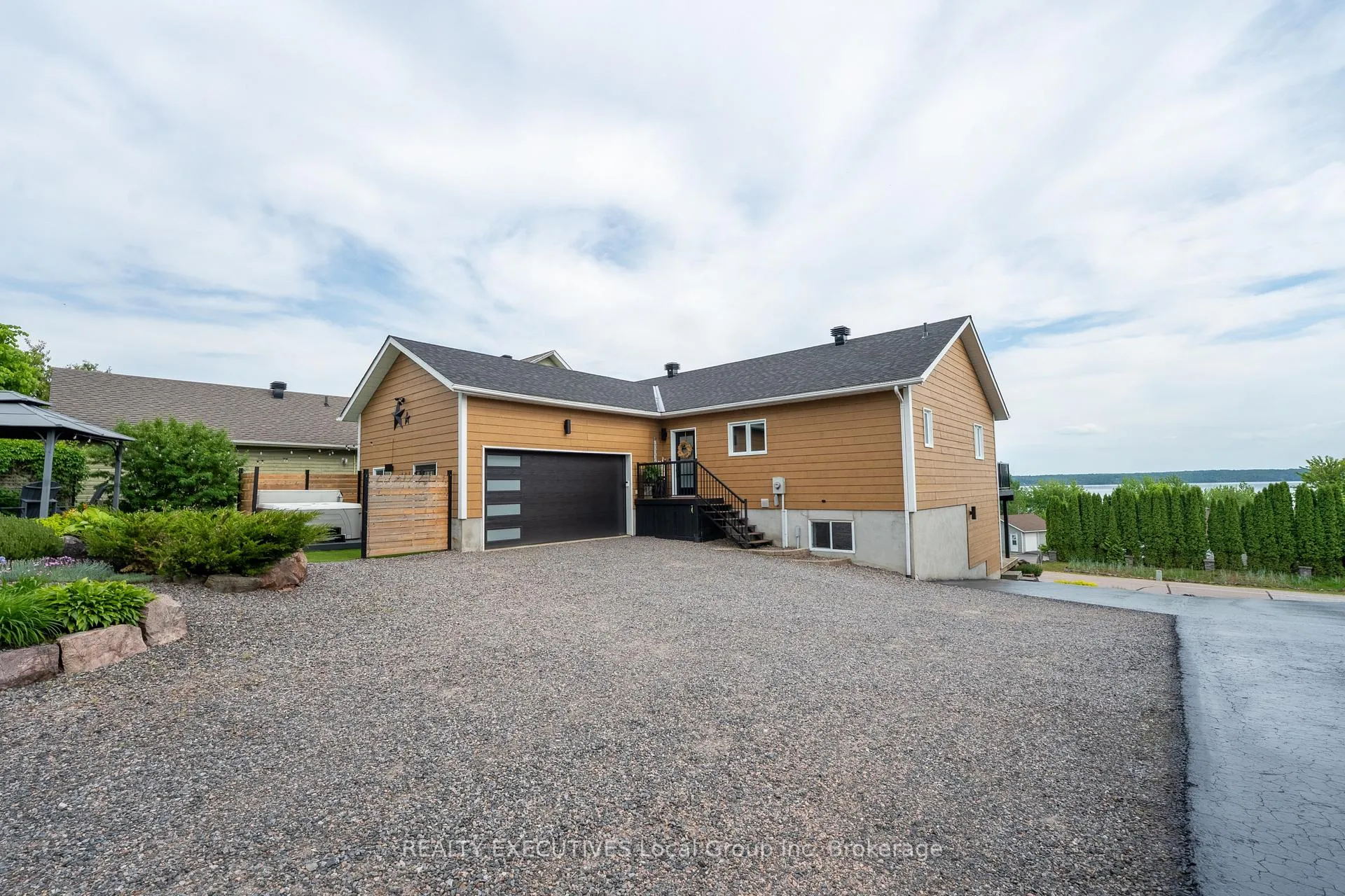 Photo 12 of 410 Osprey Crescent, Callander — HOMEH