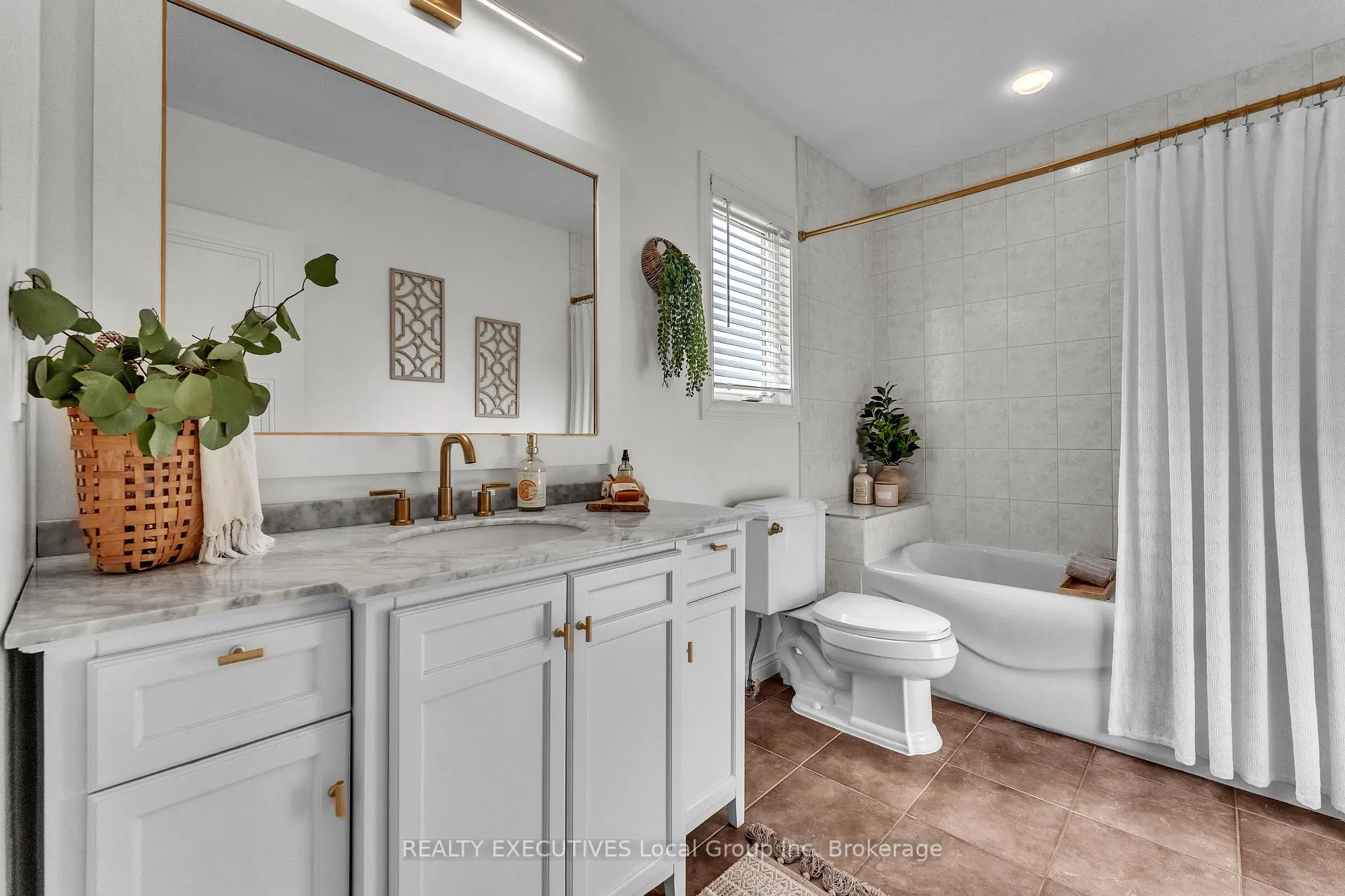Photo 33 of 410 Osprey Crescent, Callander — HOMEH