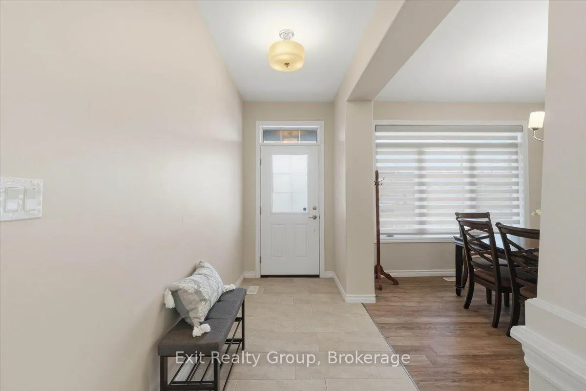 Photo 4 of 55 Stonecrest Boulevard, Quinte West, Sidney Ward — HOMEH