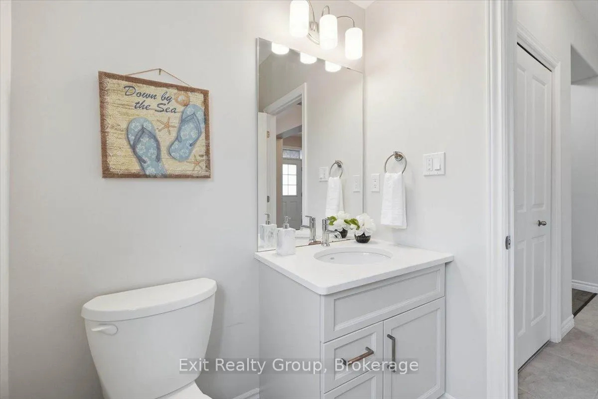 Photo 8 of 55 Stonecrest Boulevard, Quinte West, Sidney Ward — HOMEH