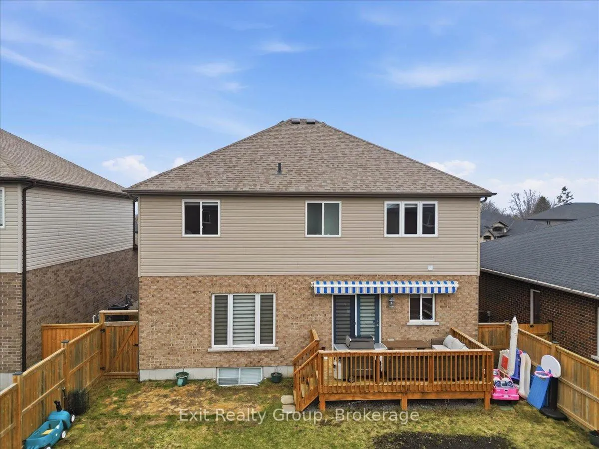 Photo 39 of 55 Stonecrest Boulevard, Quinte West, Sidney Ward — HOMEH