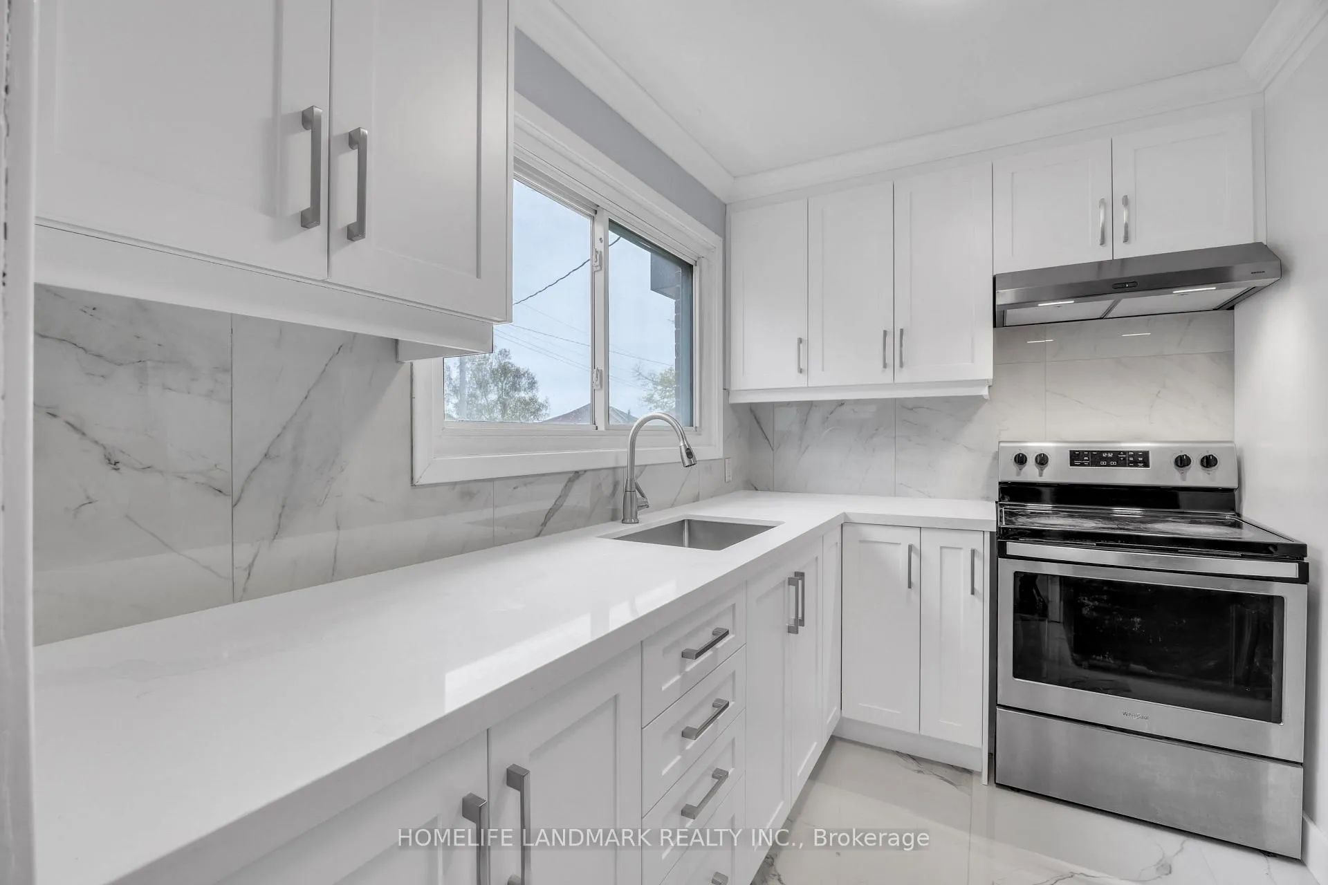 Photo 7 of 500 Larry Avenue, Oshawa, Samac — HOMEH