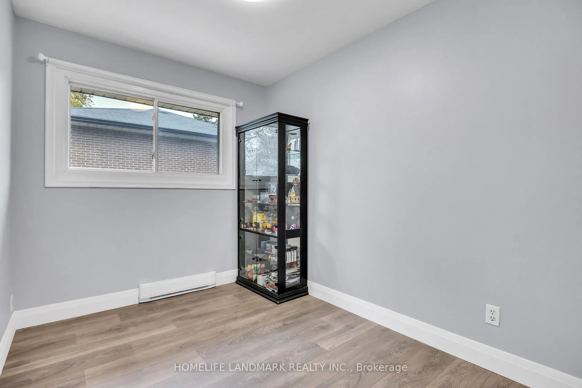 Photo 14 of 500 Larry Avenue, Oshawa, Samac — HOMEH