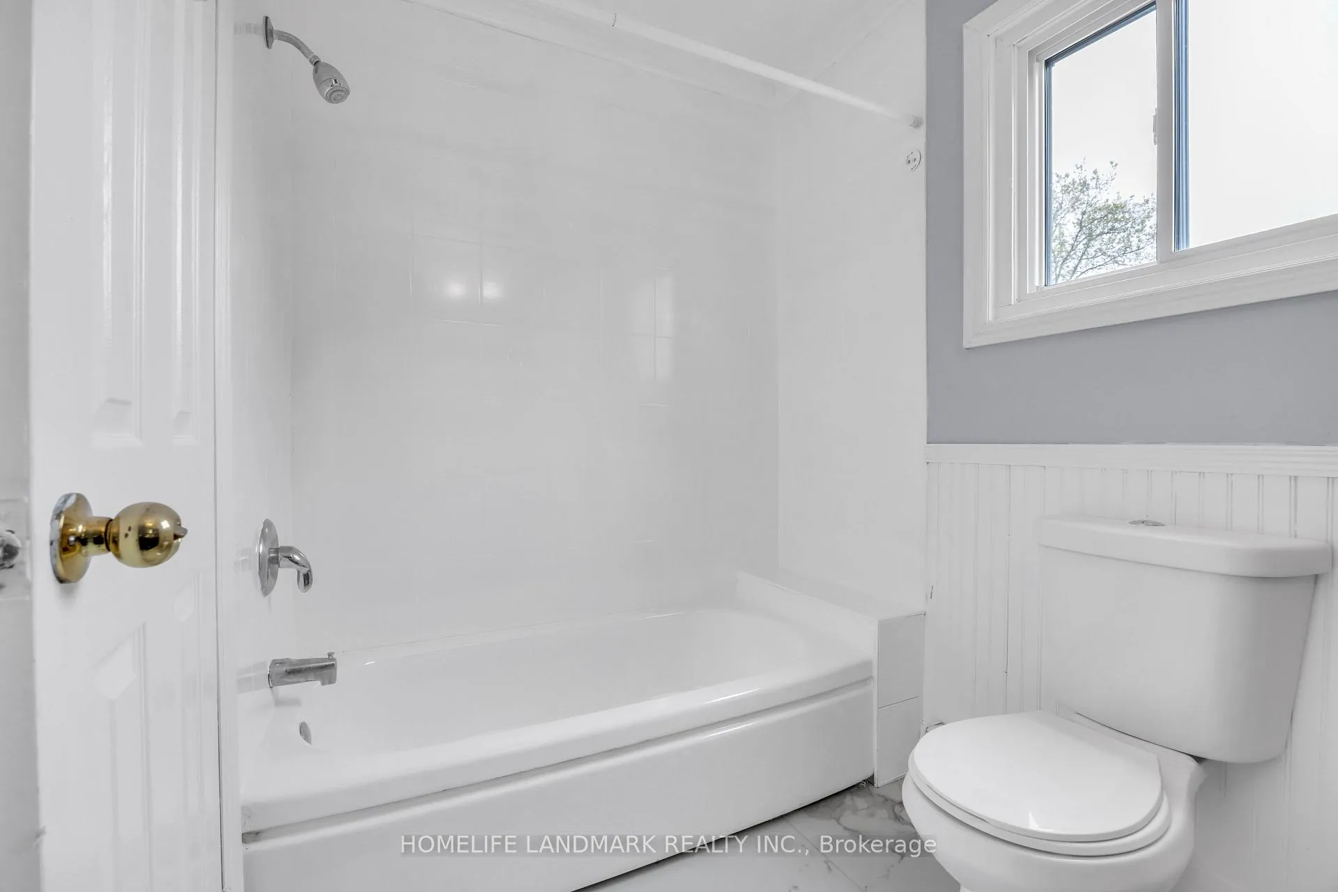 Photo 17 of 500 Larry Avenue, Oshawa, Samac — HOMEH