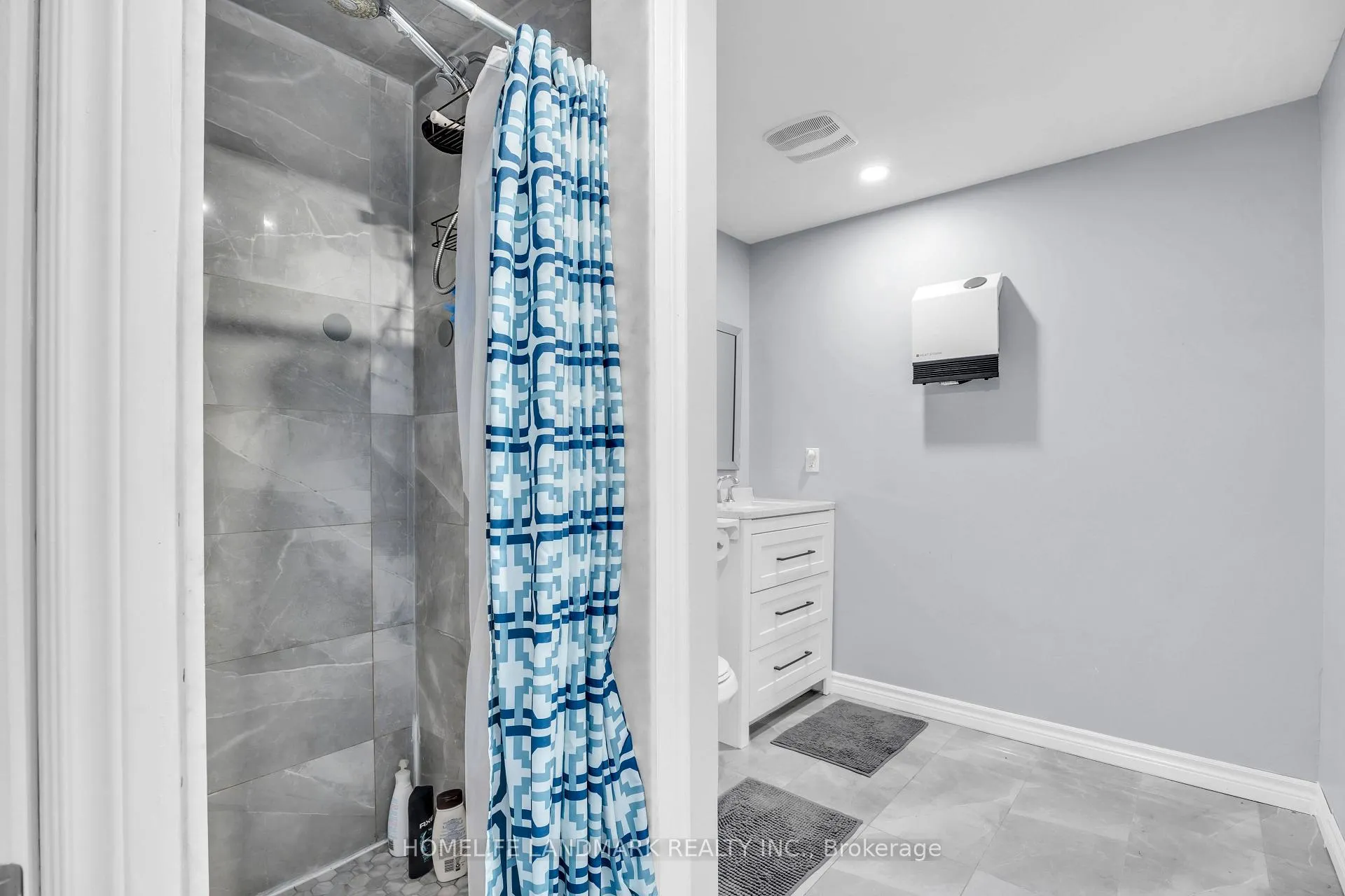 Photo 24 of 500 Larry Avenue, Oshawa, Samac — HOMEH
