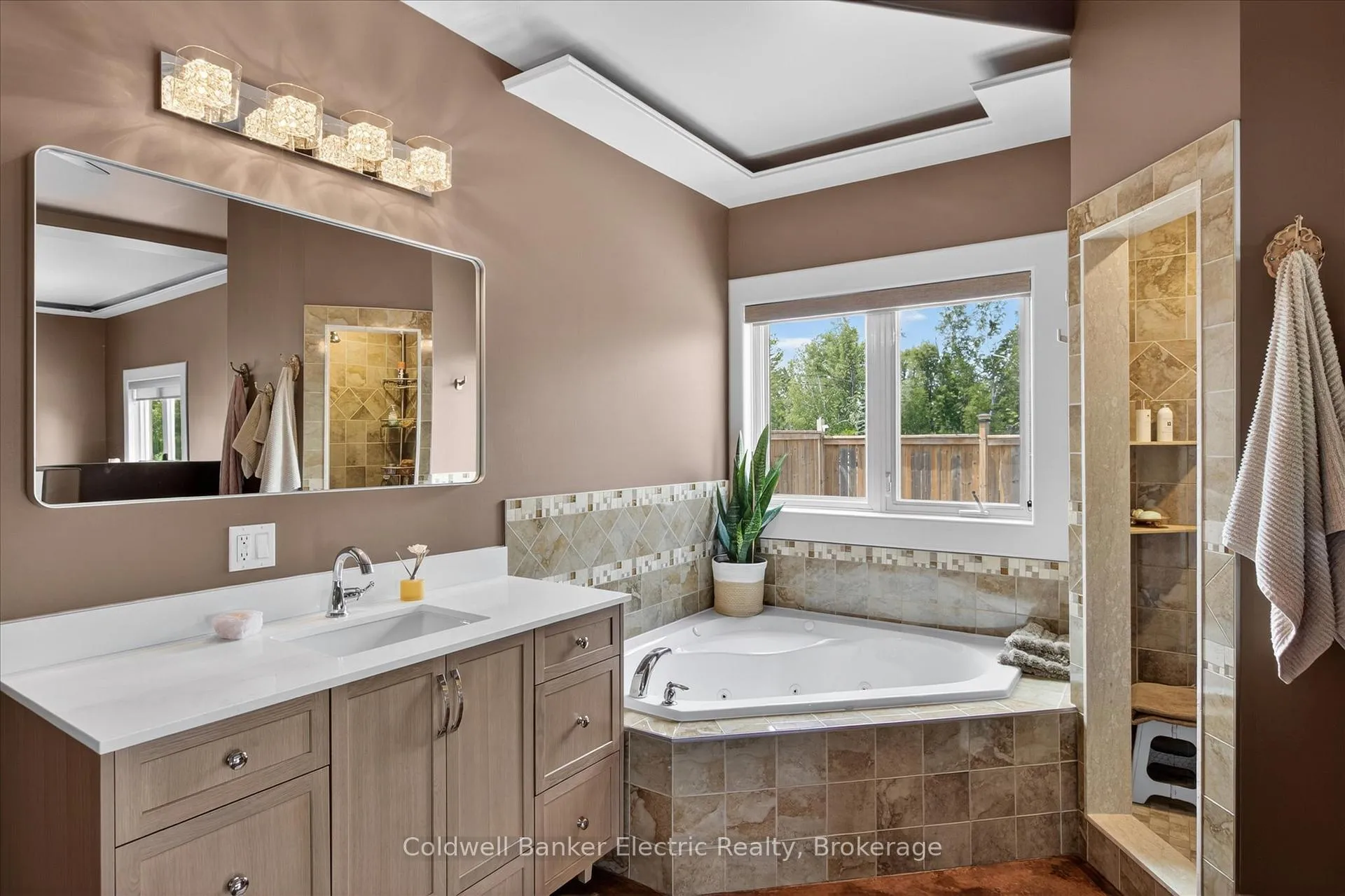 Photo 26 of 1221 Youngs Cove Road, Selwyn — HOMEH
