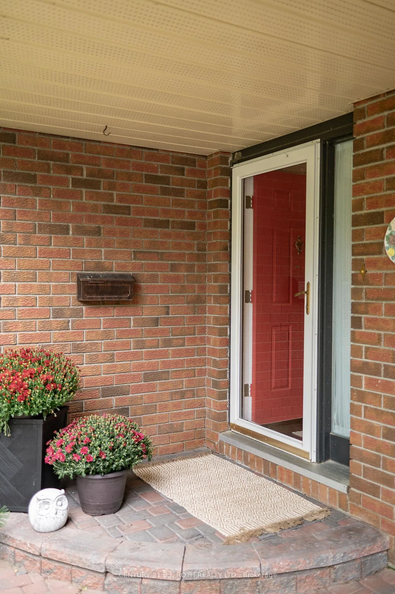 Photo 5 of 27 Thicketwood Place, Ramara, Brechin — HOMEH