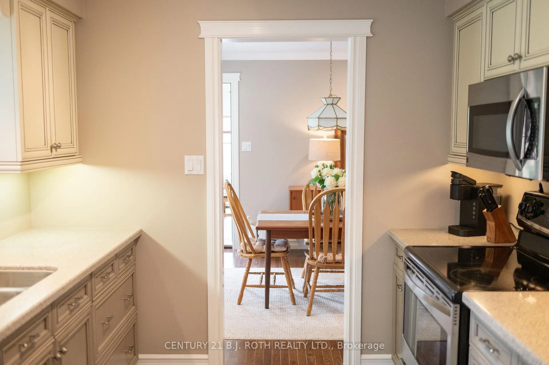 Photo 25 of 27 Thicketwood Place, Ramara, Brechin — HOMEH