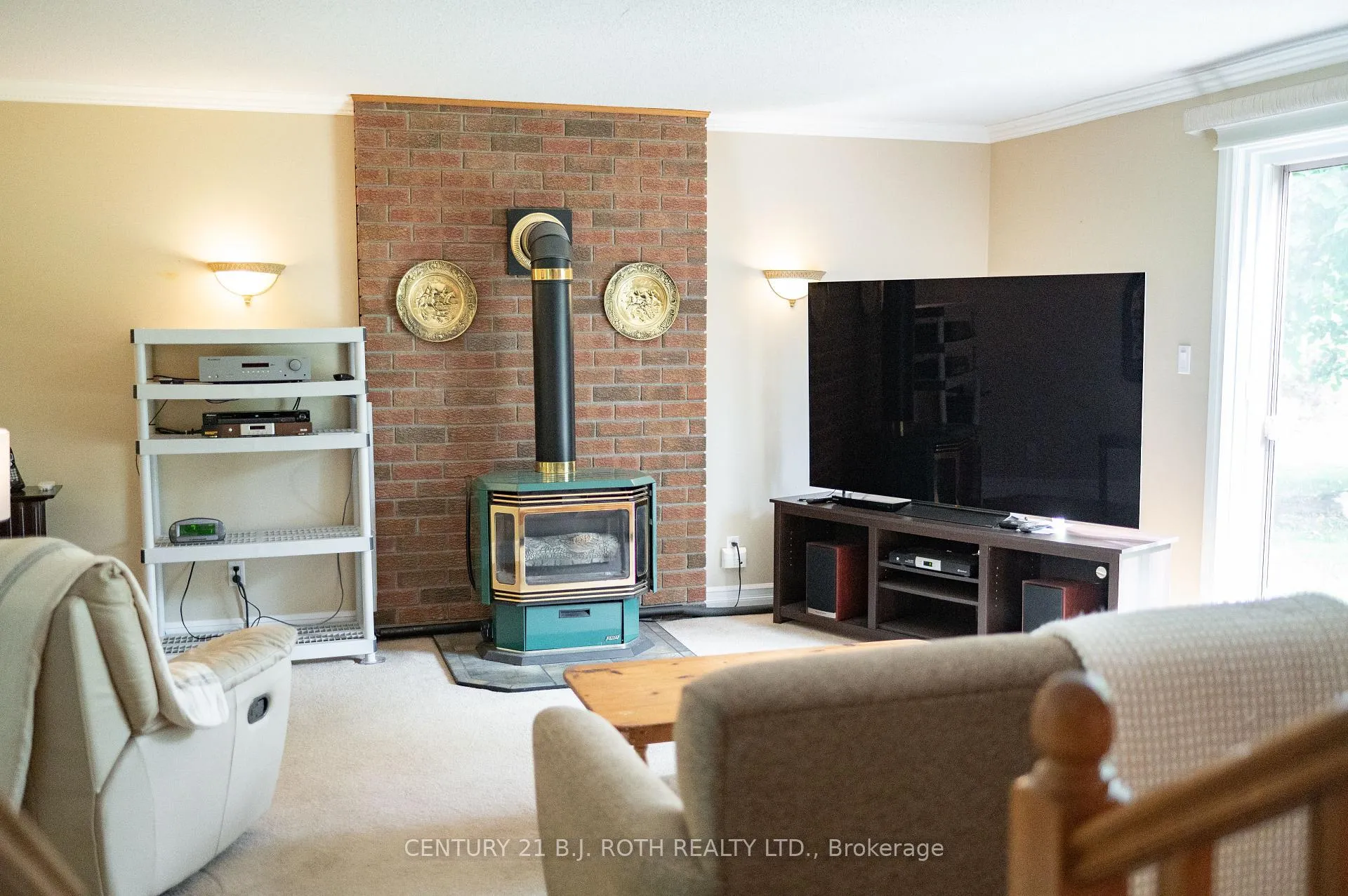 Photo 42 of 27 Thicketwood Place, Ramara, Brechin — HOMEH