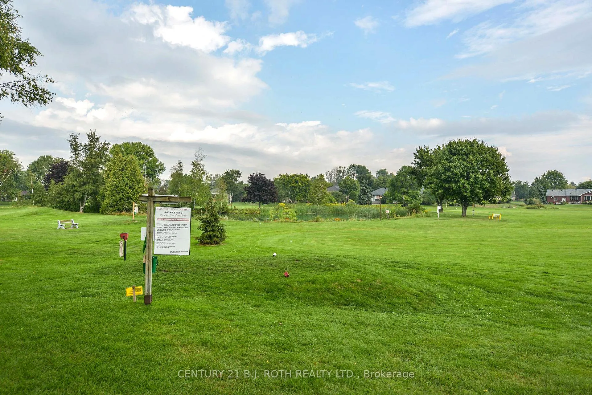 Photo 63 of 27 Thicketwood Place, Ramara, Brechin — HOMEH