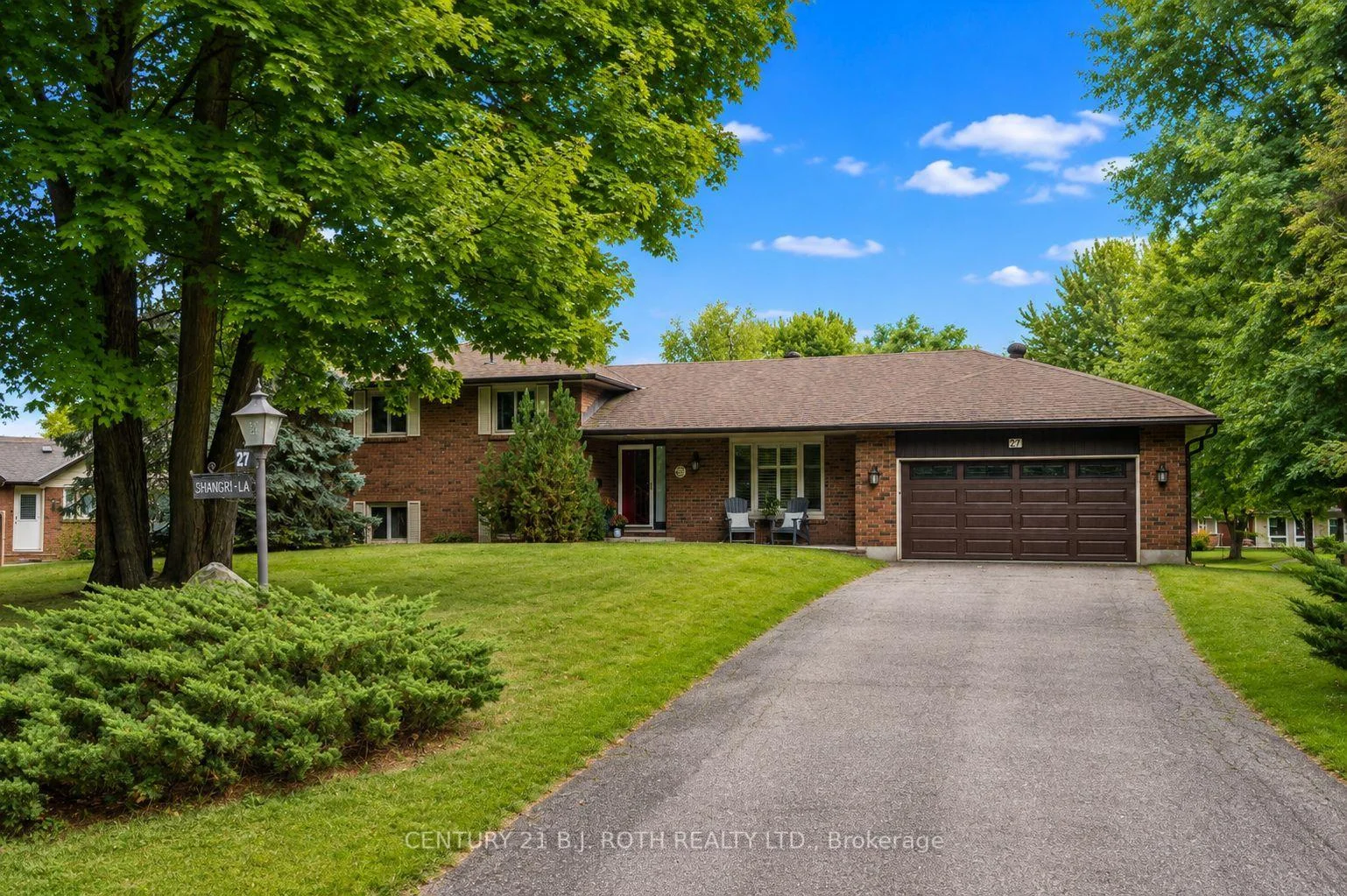 Photo of 27 Thicketwood Place