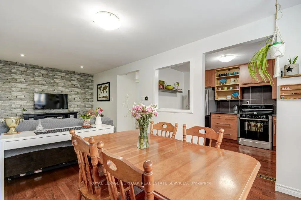 Photo 1 of Unit 18, 1350 Limeridge Road E, Hamilton, Trenholme — HOMEH