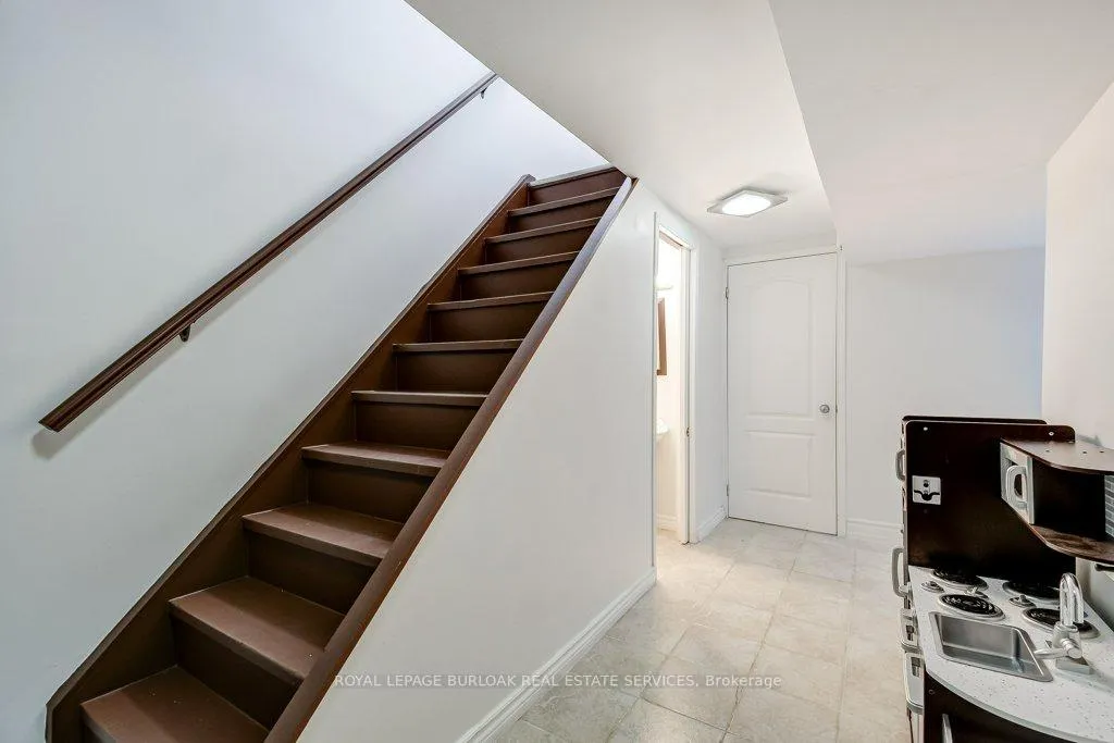 Photo 25 of Unit 18, 1350 Limeridge Road E, Hamilton, Trenholme — HOMEH
