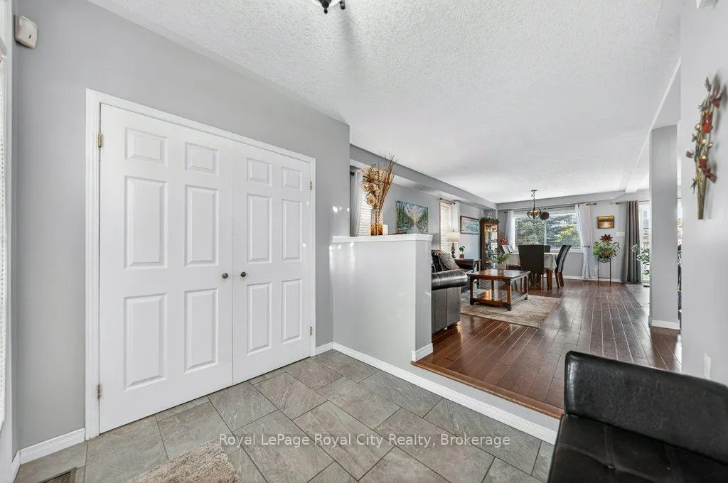 Photo 4 of 43 Brenneman Drive, Wilmot, Baden — HOMEH